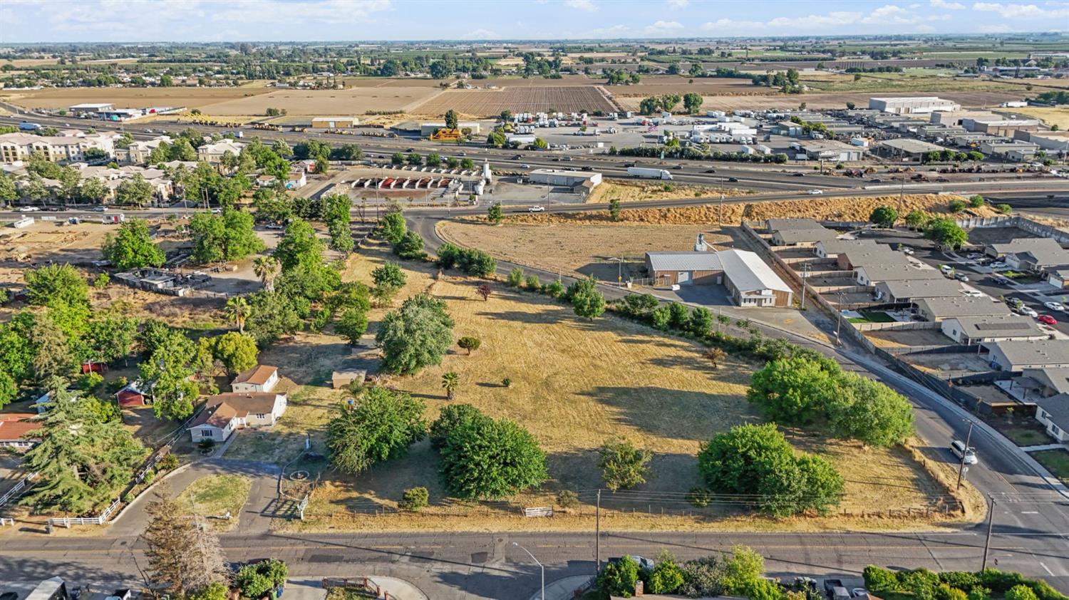 Detail Gallery Image 29 of 45 For 700 N Montana Ave, Turlock,  CA 95380 - 2 Beds | 1 Baths