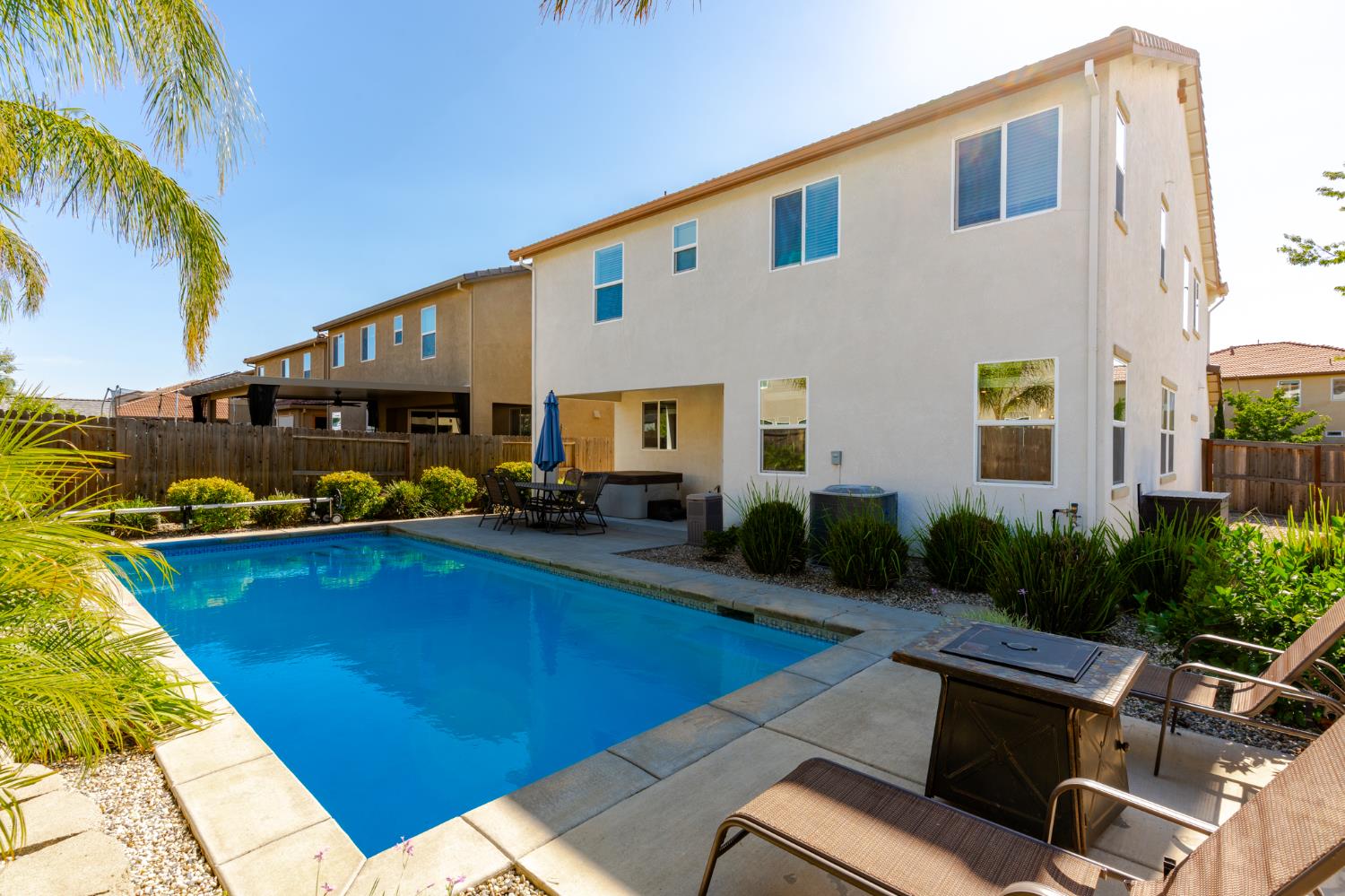 Detail Gallery Image 25 of 28 For 9096 Quartet Ave, Roseville,  CA 95747 - 4 Beds | 3 Baths