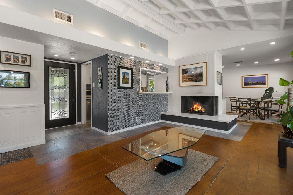 Detail Gallery Image 9 of 47 For 4117 Horgan Way, Sacramento,  CA 95821 - 3 Beds | 2 Baths