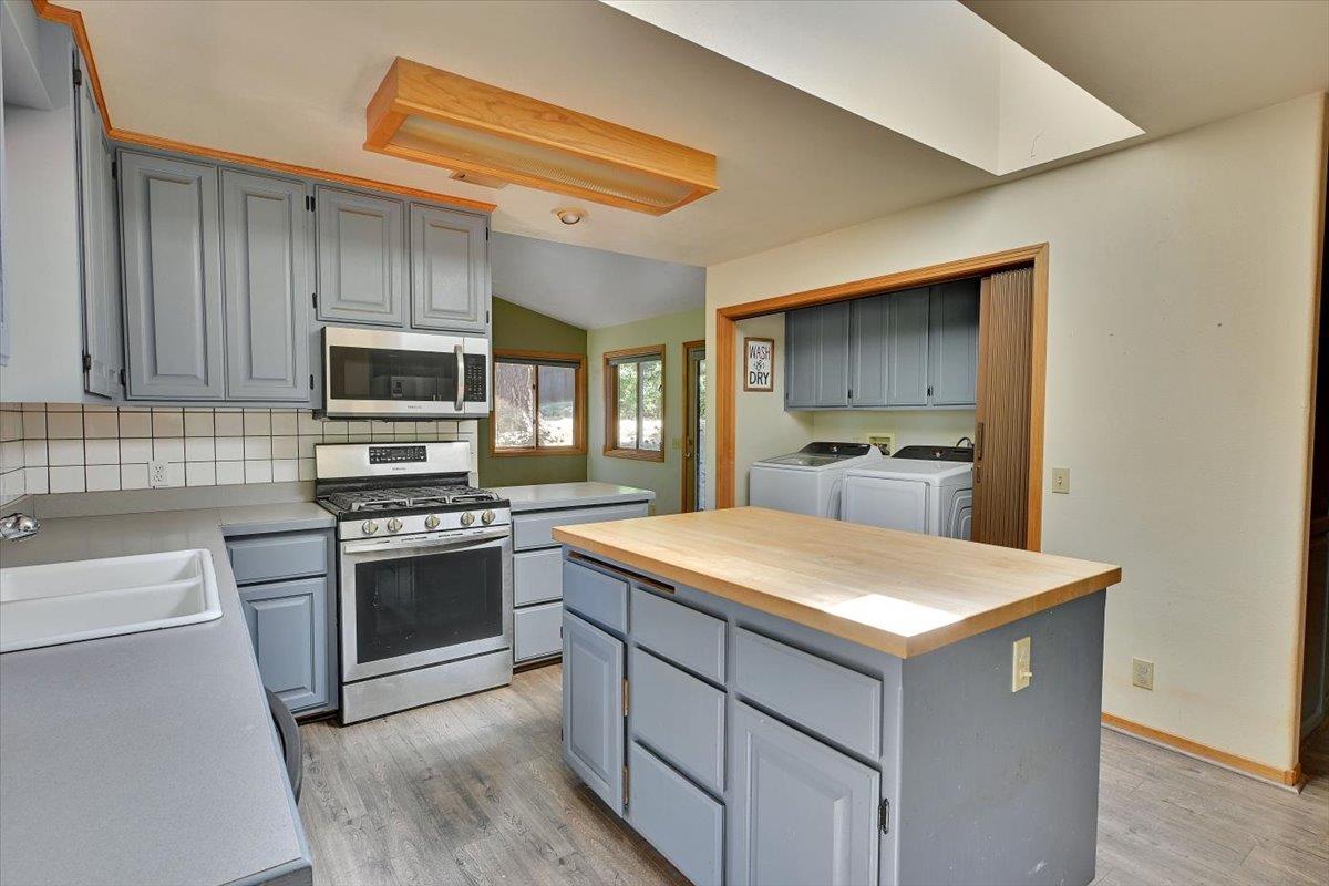 Detail Gallery Image 16 of 50 For 16625 Alpine Ln, Pioneer,  CA 95666 - 3 Beds | 2 Baths