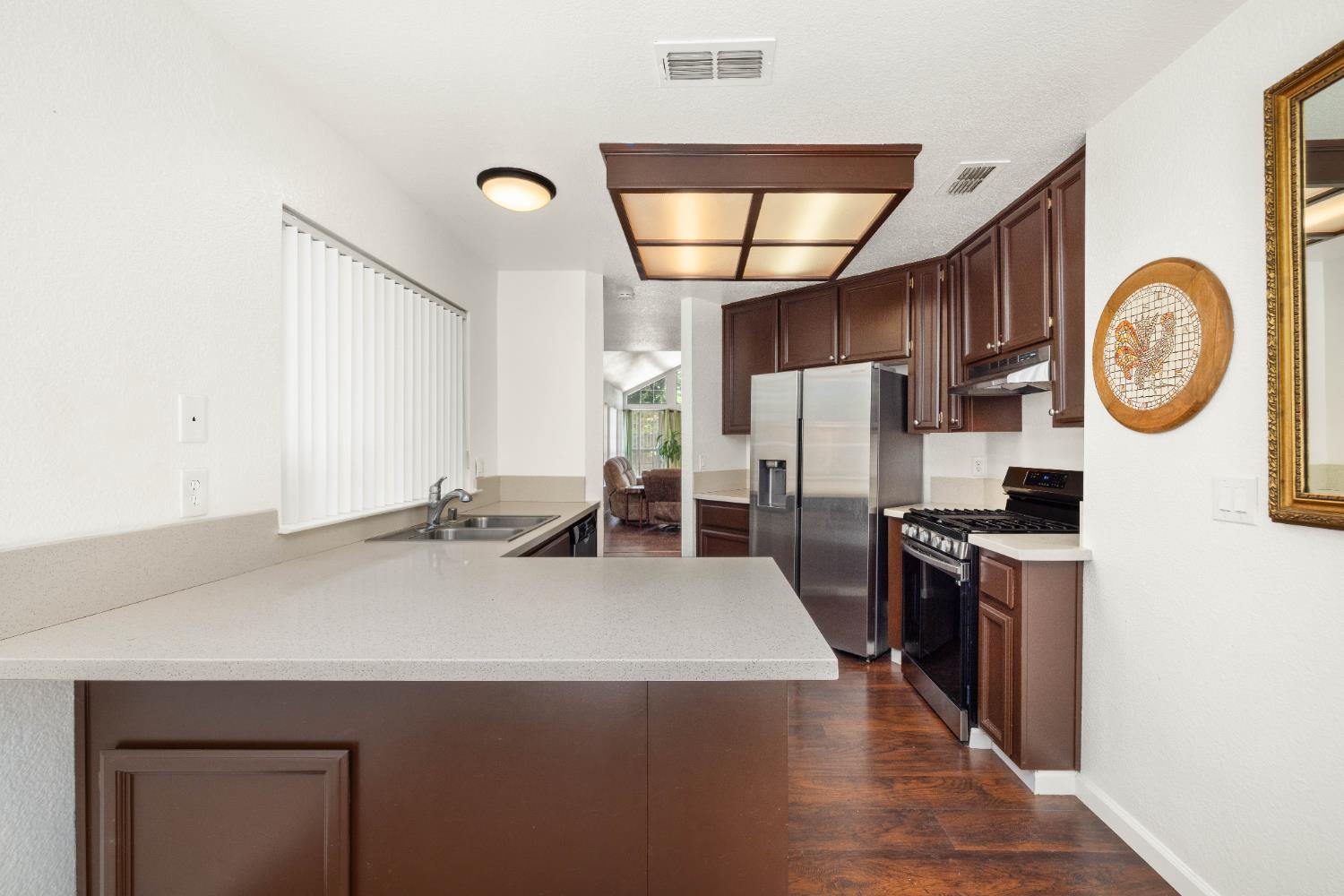 Detail Gallery Image 14 of 28 For 7415 Fireweed Cir, Citrus Heights,  CA 95610 - 3 Beds | 2 Baths