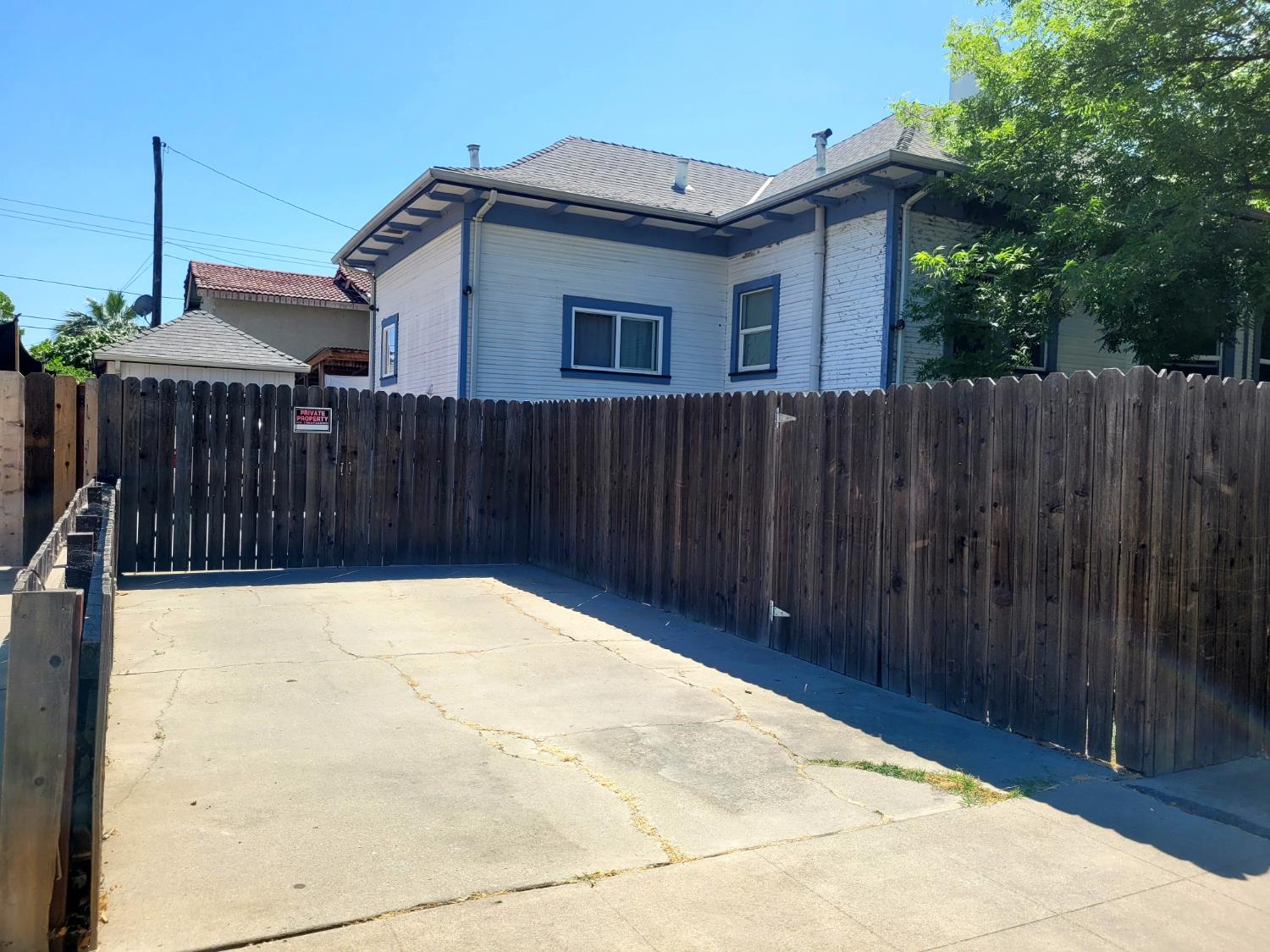 Detail Gallery Image 19 of 23 For 1948 K St, Merced,  CA 95340 - 3 Beds | 2 Baths
