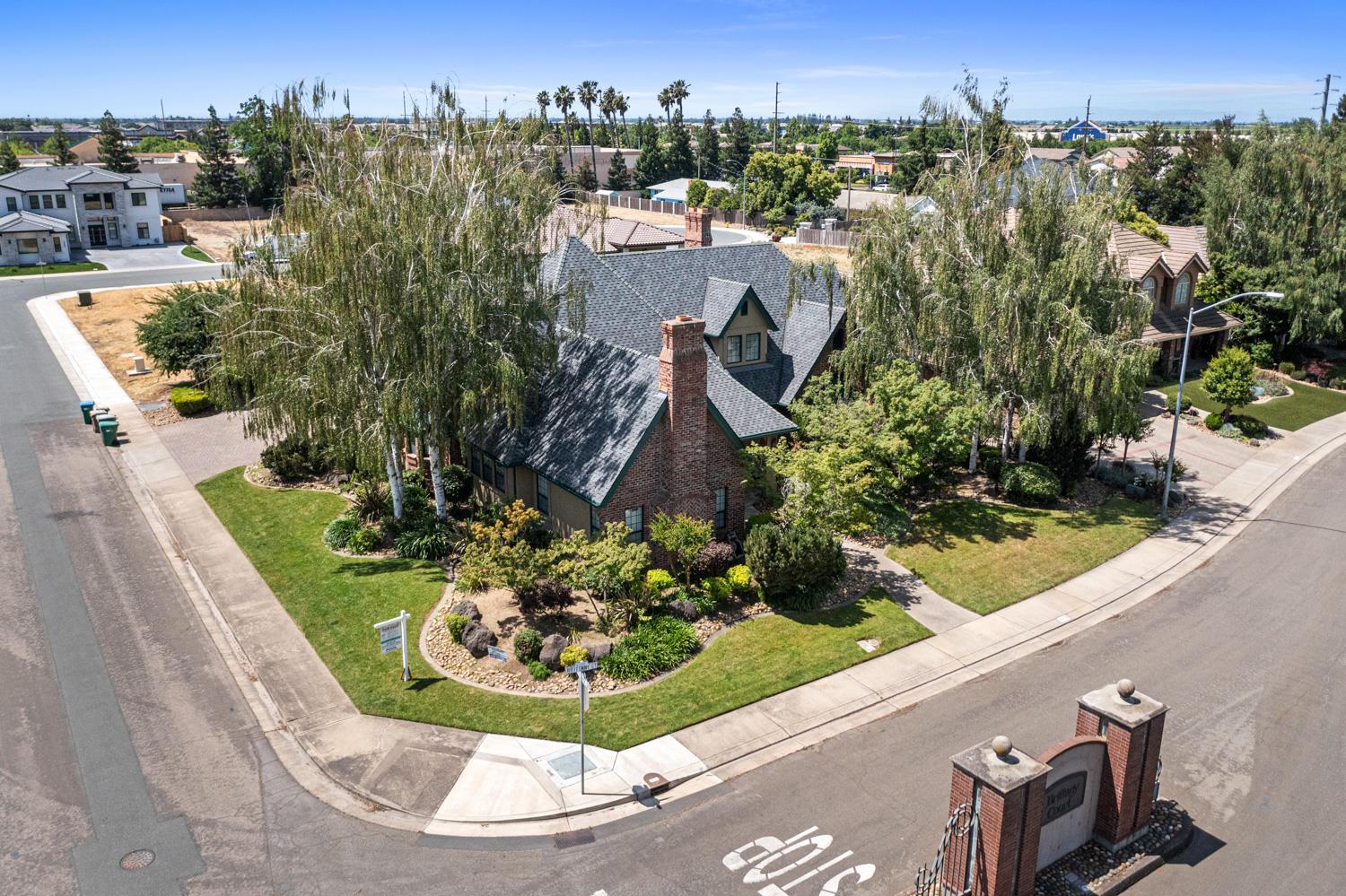 Detail Gallery Image 71 of 81 For 2410 Brittany Ct, Lodi,  CA 95242 - 4 Beds | 4/1 Baths