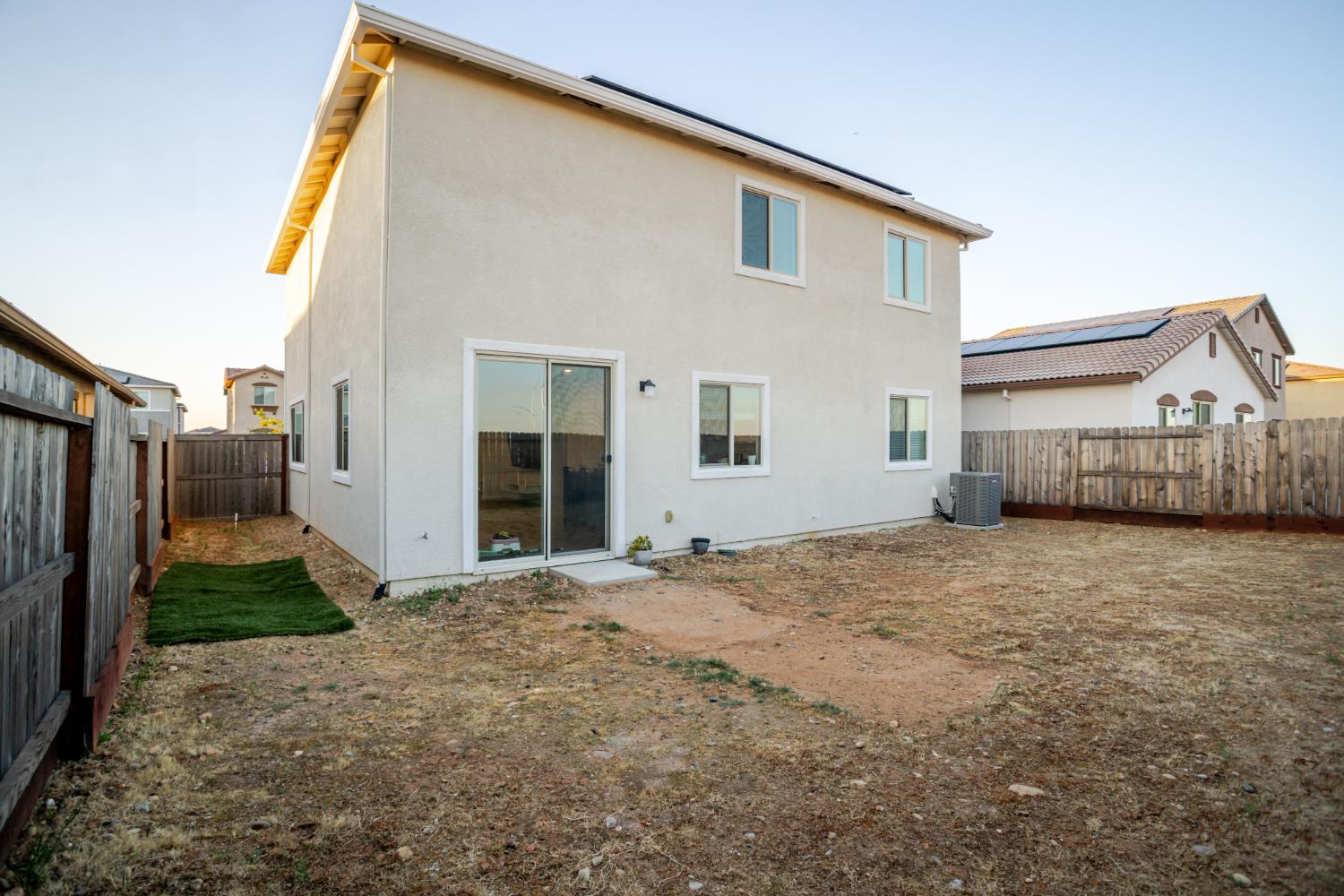 Detail Gallery Image 40 of 43 For 12808 Scholarly Way, Rancho Cordova,  CA 95742 - 5 Beds | 3/1 Baths