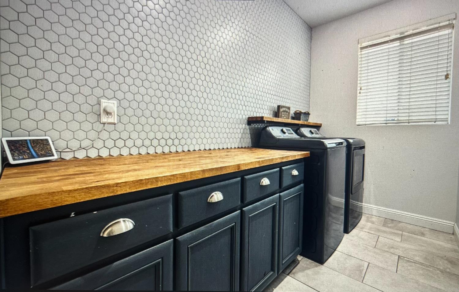 Detail Gallery Image 12 of 18 For 1134 Sangria Ln, Manteca,  CA 95336 - 4 Beds | 2/1 Baths