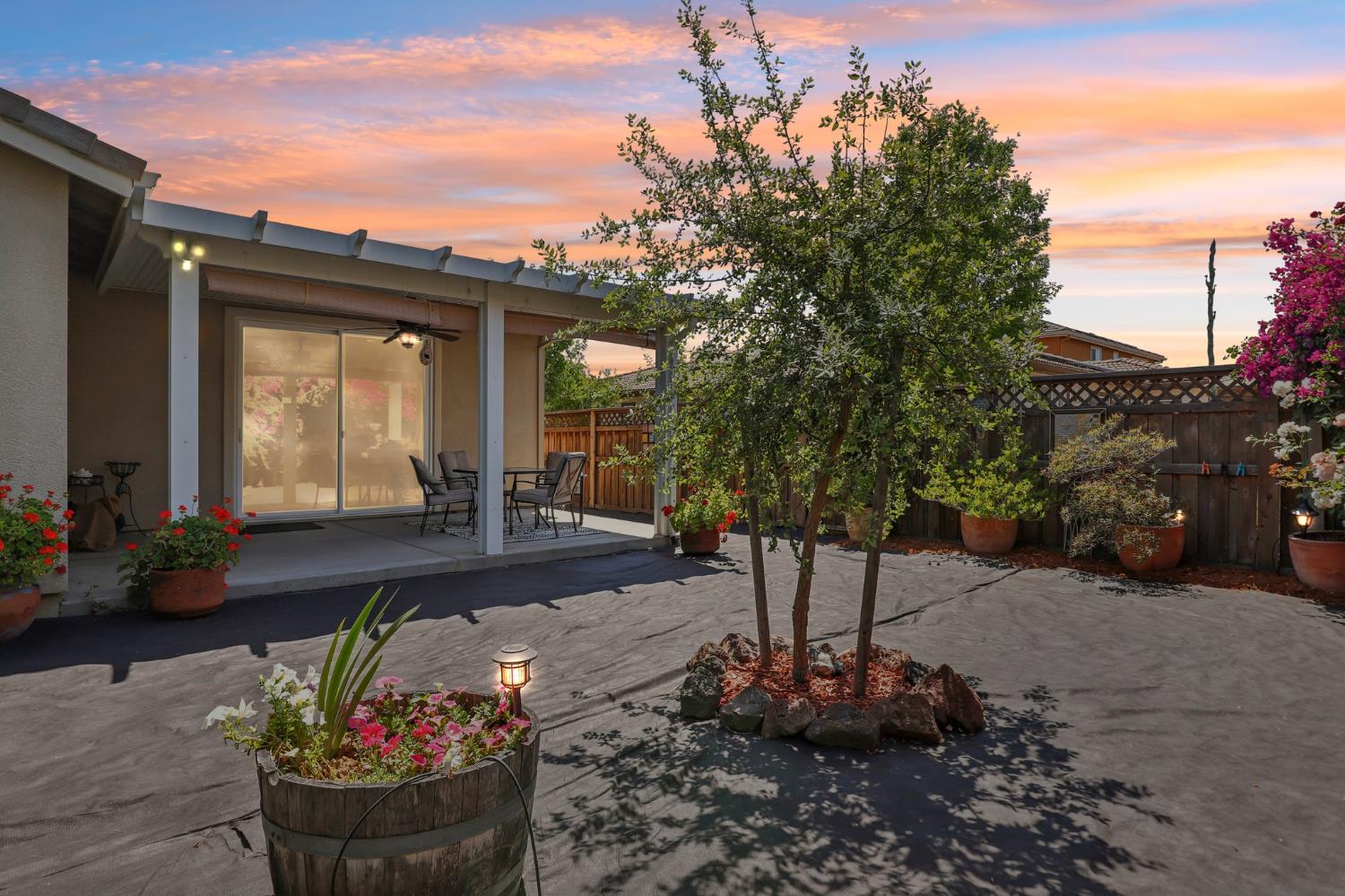 Detail Gallery Image 42 of 46 For 2032 Hunt St, Woodland,  CA 95776 - 4 Beds | 3 Baths