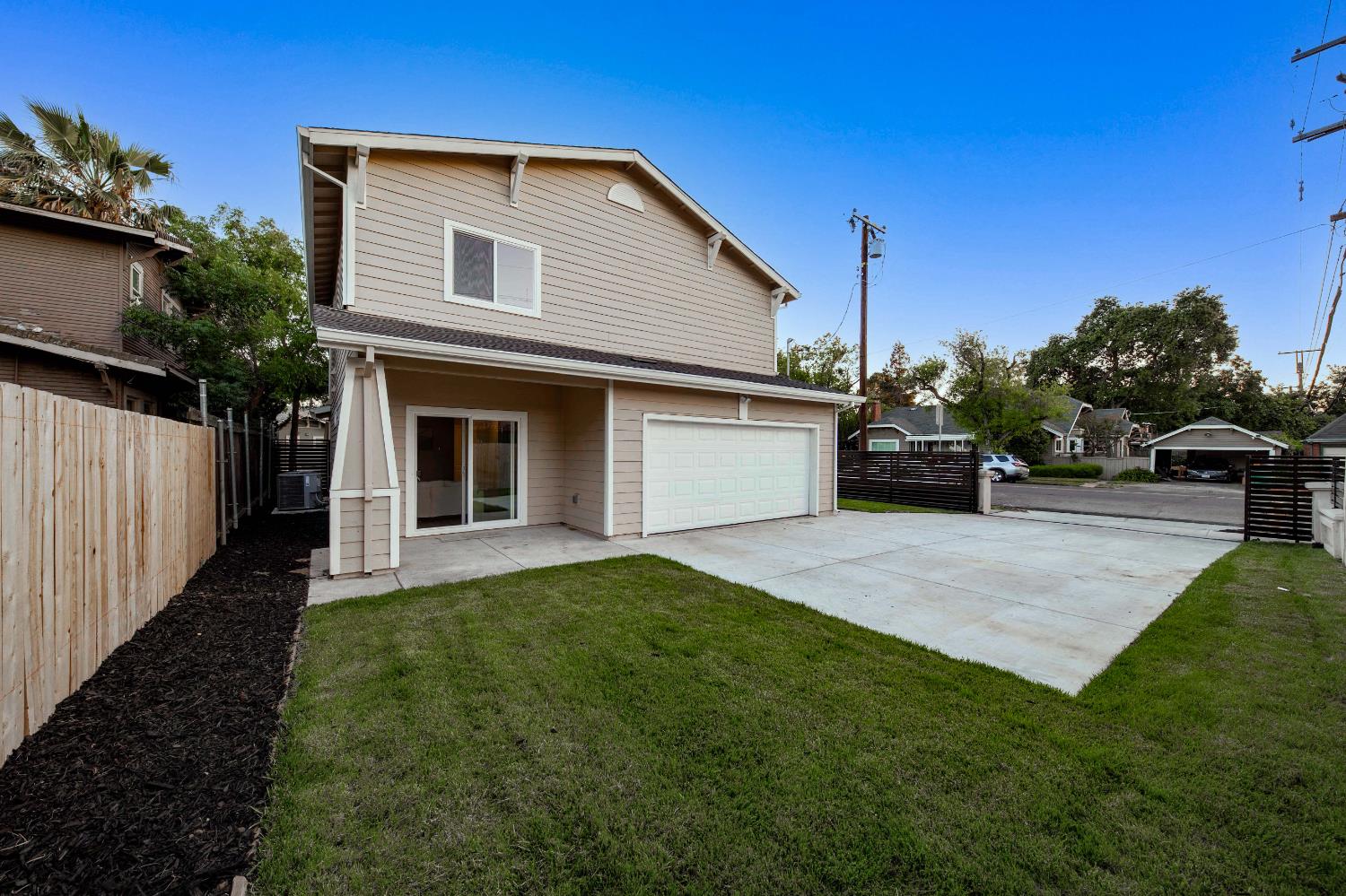 Detail Gallery Image 35 of 54 For 745 W Harding Way, Stockton,  CA 95204 - 5 Beds | 3 Baths