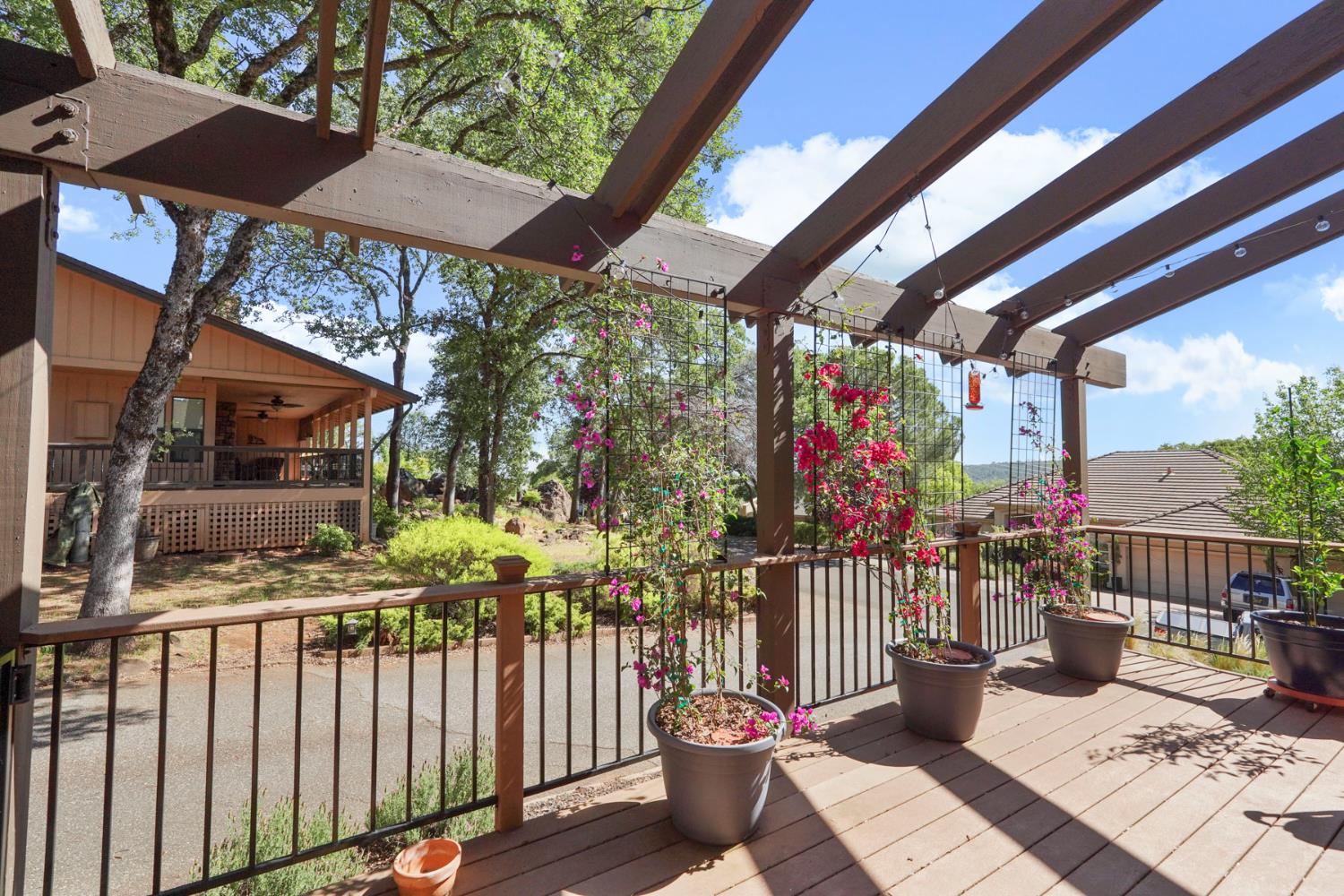 Detail Gallery Image 38 of 44 For 6200 Viewridge Dr, Auburn,  CA 95602 - 3 Beds | 3 Baths
