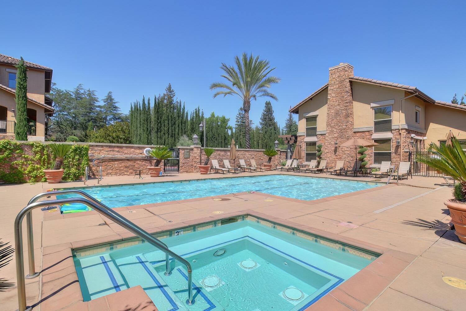 Detail Gallery Image 29 of 29 For 2430 Pavilions Place Ln #404,  Sacramento,  CA 95825 - 4 Beds | 3/1 Baths