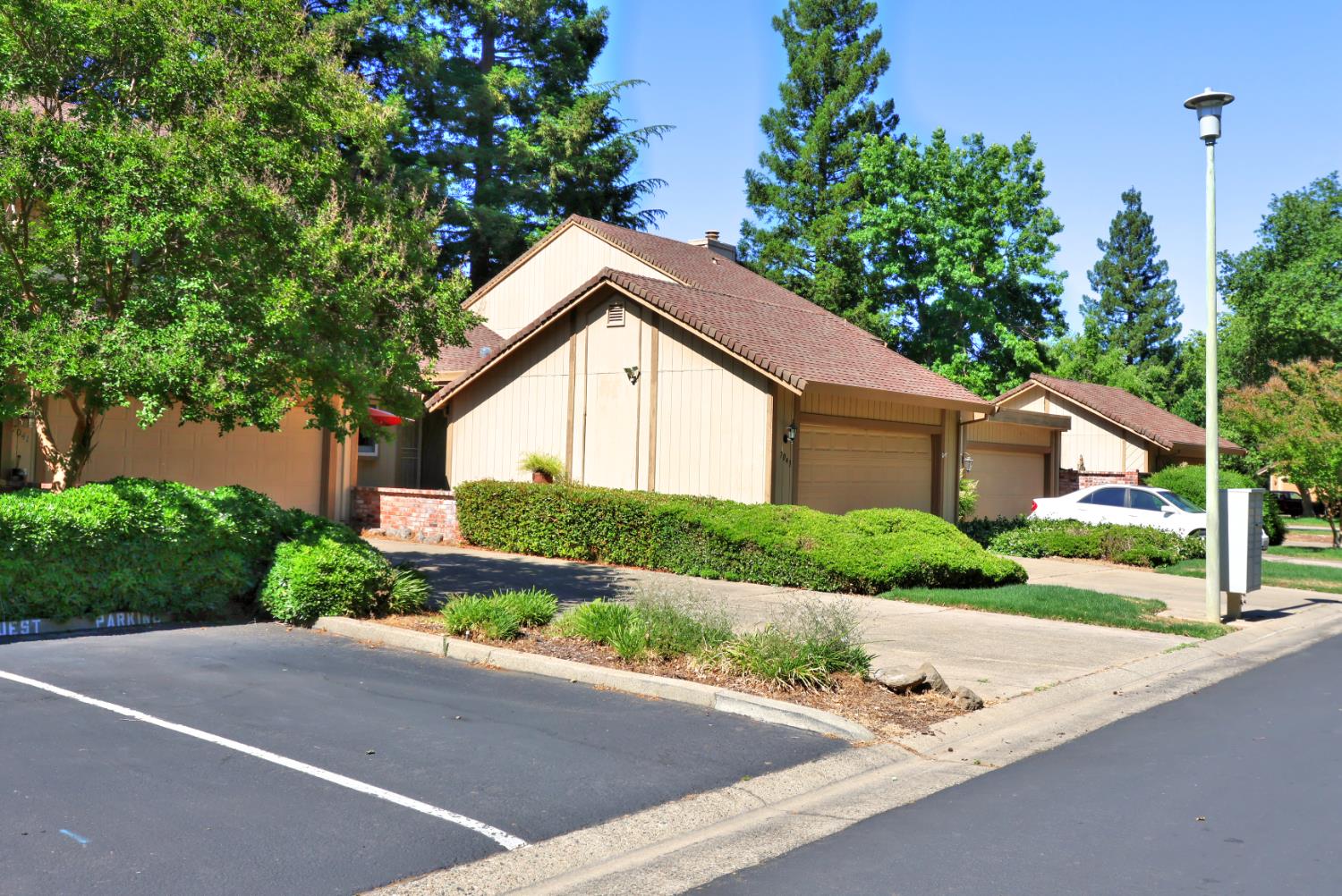 Detail Gallery Image 34 of 36 For 7043 Rancho Mirage Ct, Citrus Heights,  CA 95621 - 2 Beds | 2 Baths