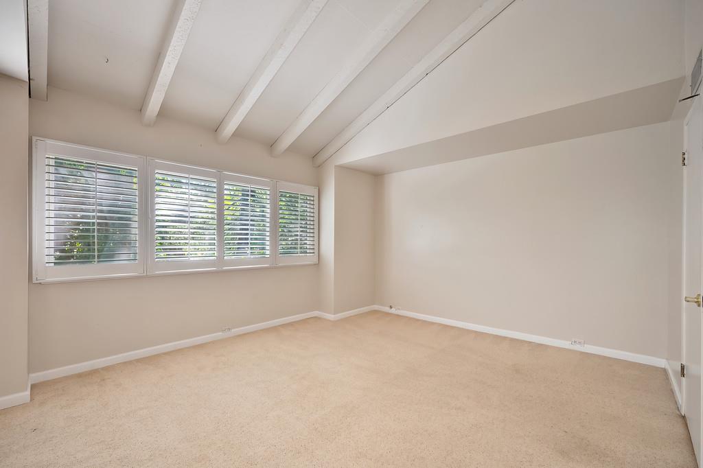 Photo #22: 225066919 Listing: Photo #22