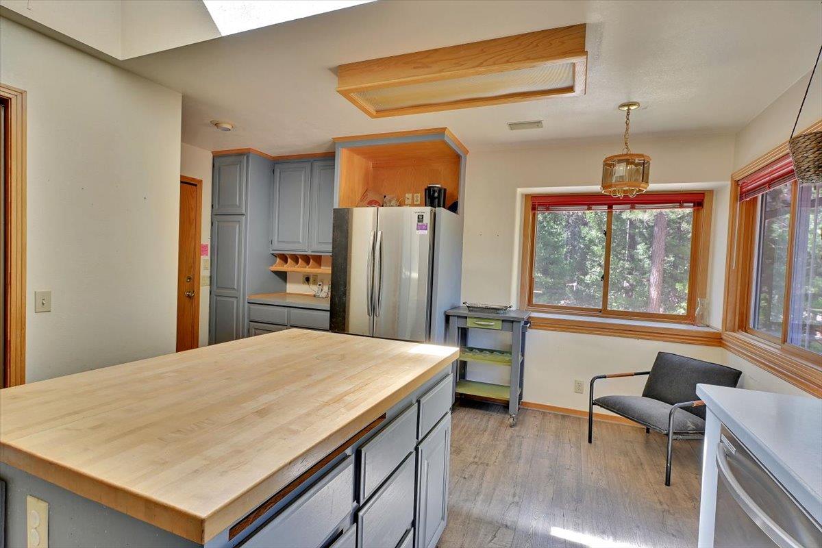 Detail Gallery Image 18 of 50 For 16625 Alpine Ln, Pioneer,  CA 95666 - 3 Beds | 2 Baths