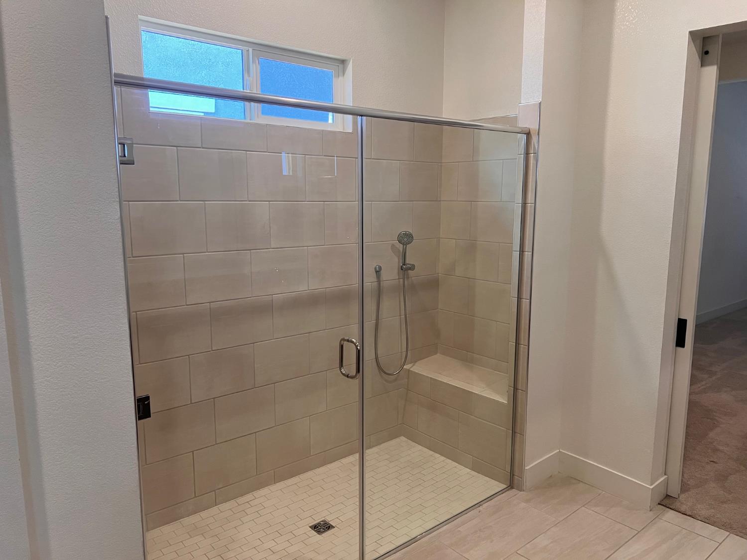 Detail Gallery Image 14 of 19 For 6281 Element Ln, Roseville,  CA 95747 - 3 Beds | 3/1 Baths