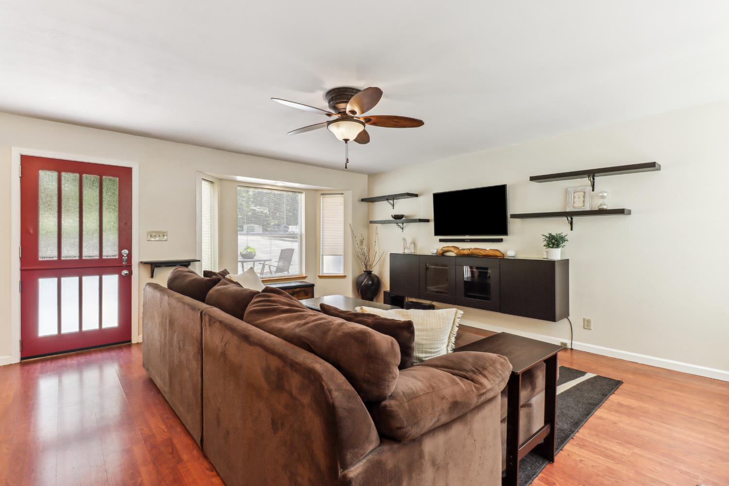 Detail Gallery Image 15 of 72 For 6003 Dolly Varden Ln, Pollock Pines,  CA 95726 - 3 Beds | 2 Baths