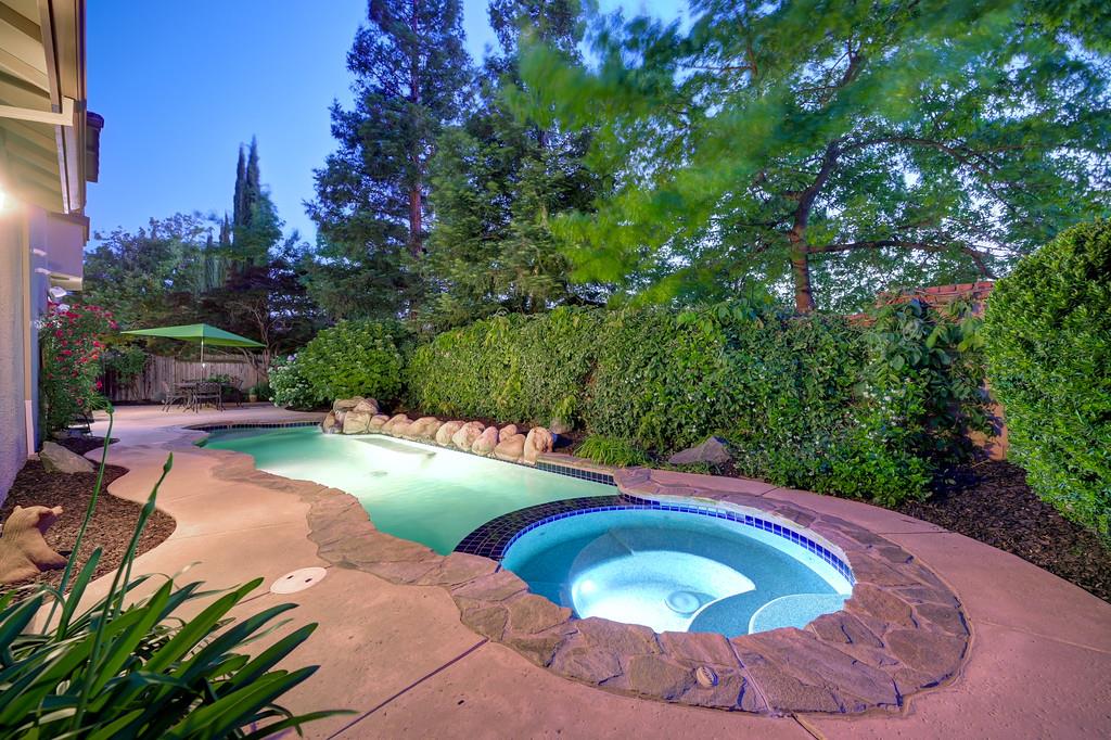 Detail Gallery Image 51 of 57 For 1013 Sandwick Way, Folsom,  CA 95630 - 4 Beds | 4 Baths