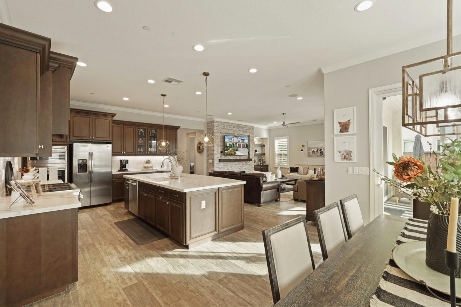 Detail Gallery Image 29 of 75 For 3021 Belmont Dr, Lodi,  CA 95242 - 5 Beds | 3/1 Baths