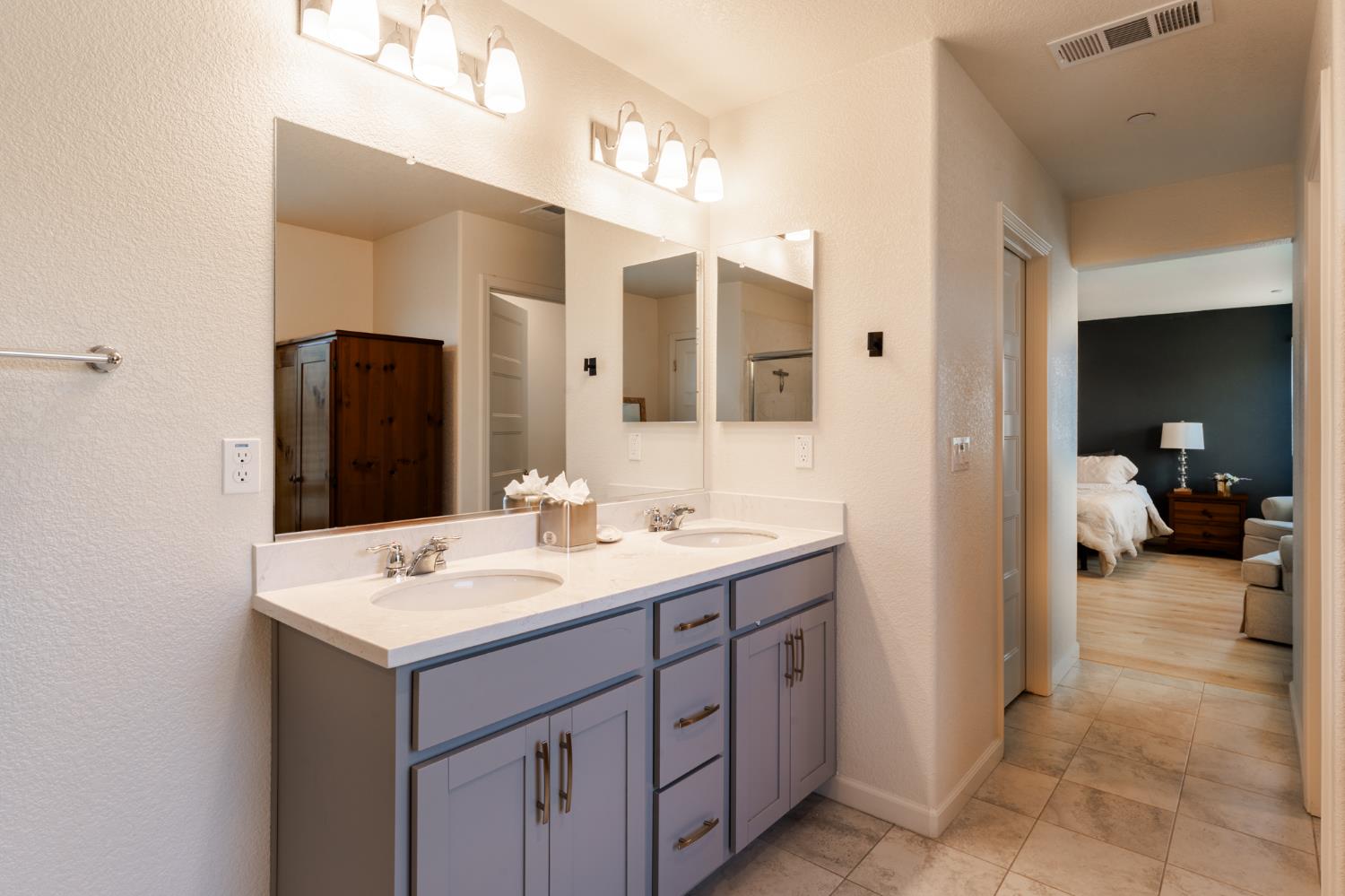 Detail Gallery Image 20 of 28 For 9096 Quartet Ave, Roseville,  CA 95747 - 4 Beds | 3 Baths