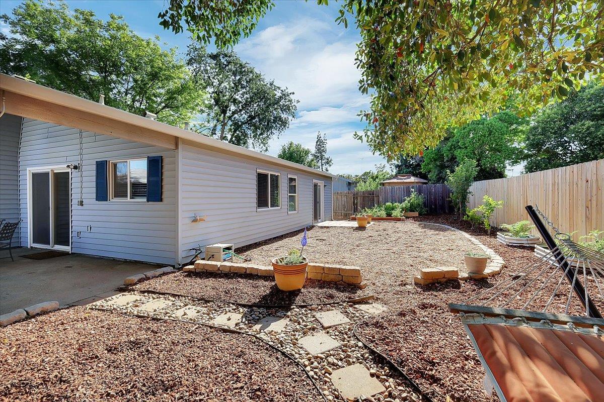 Detail Gallery Image 34 of 43 For 8977 Brydon Way, Sacramento,  CA 95826 - 4 Beds | 2 Baths