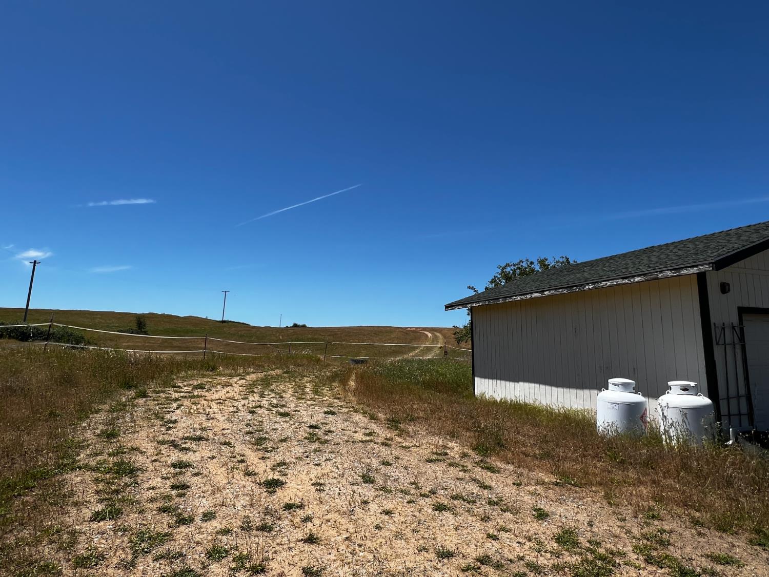 Detail Gallery Image 6 of 57 For 7300 Fairplay Rd, Somerset,  CA 95684 - – Beds | – Baths