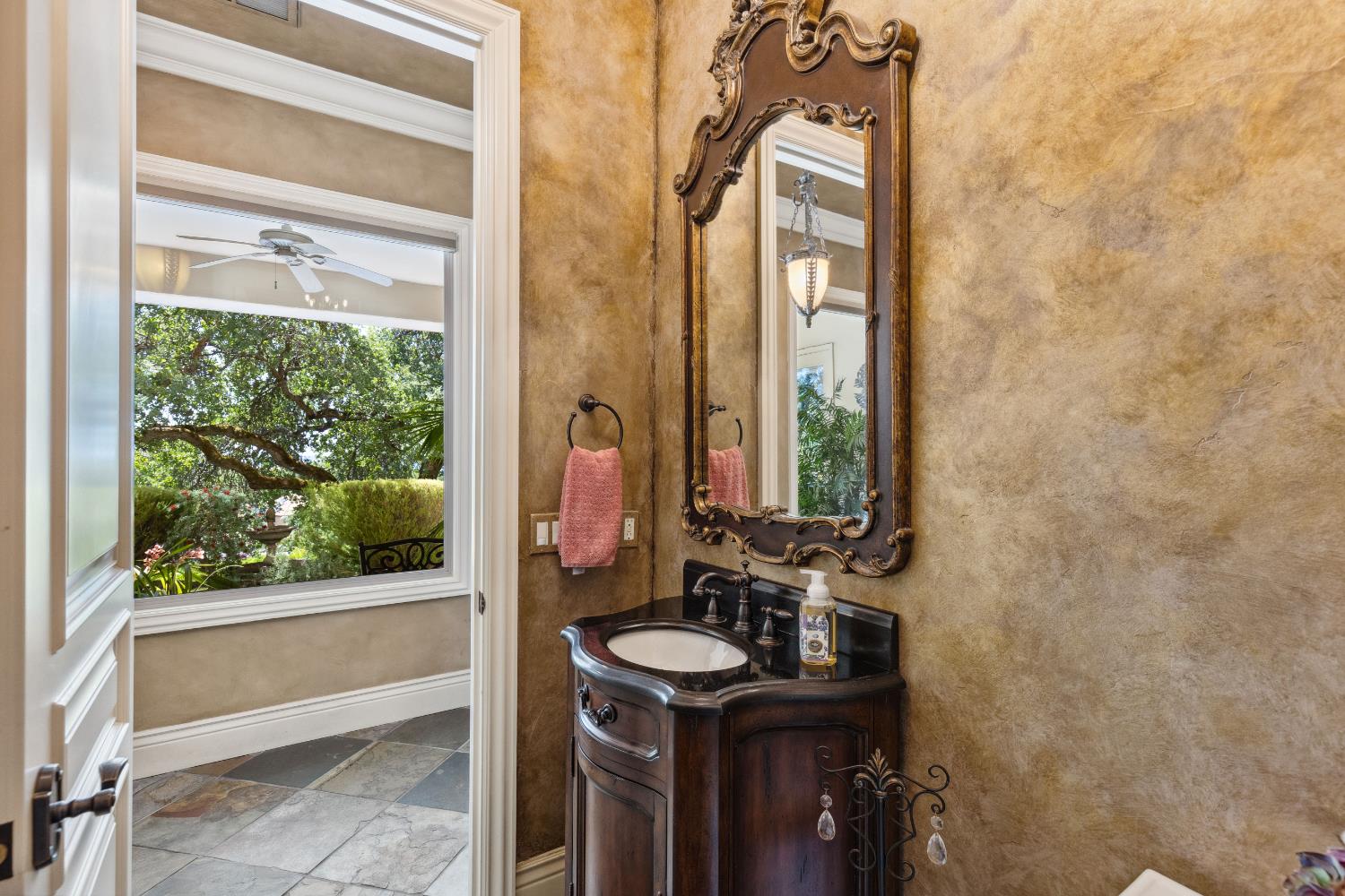 Detail Gallery Image 52 of 99 For 1410 Crocker Dr, El Dorado Hills,  CA 95762 - 5 Beds | 4/1 Baths