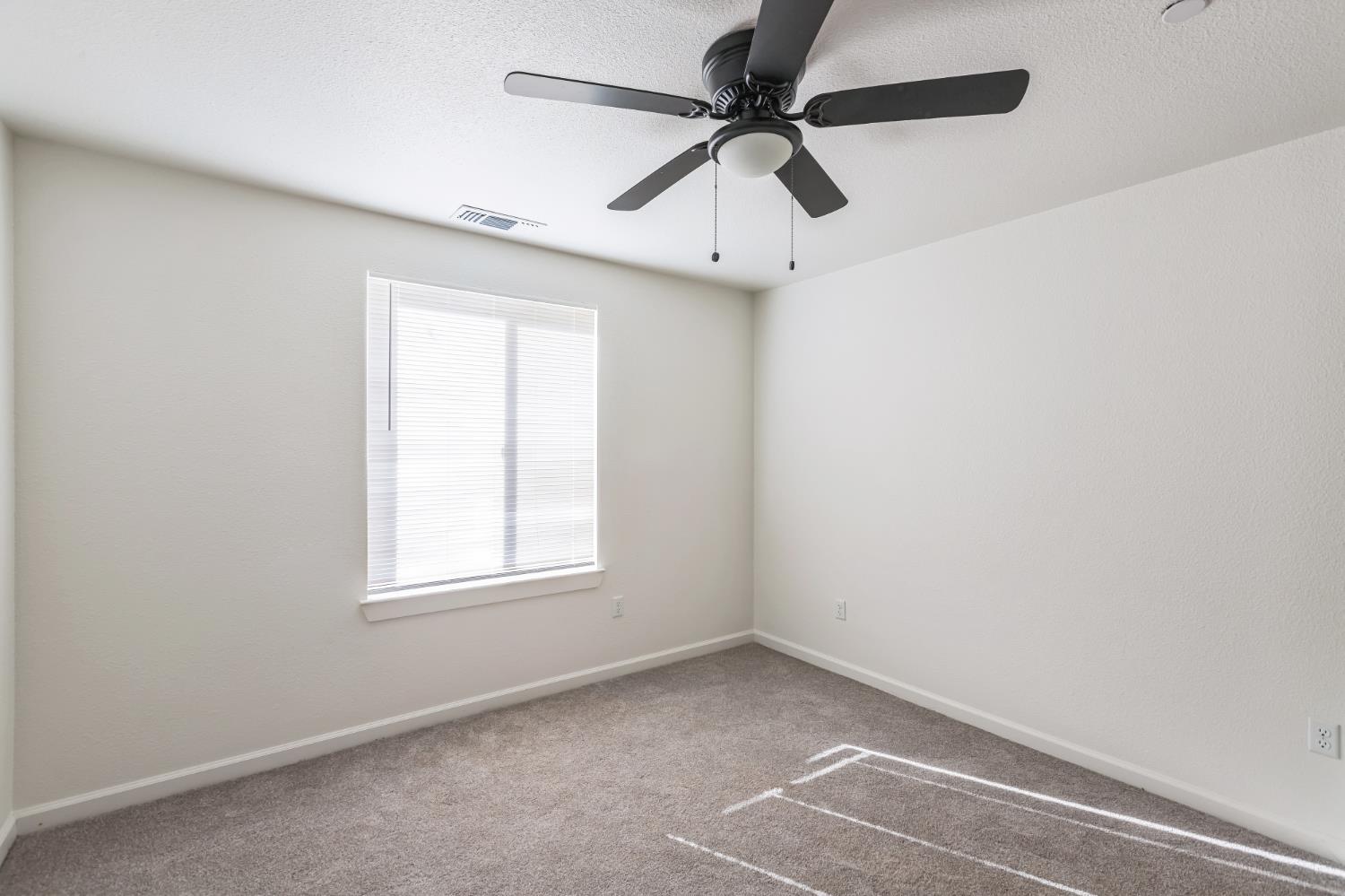 Detail Gallery Image 19 of 30 For 1325 Deodara Way, Paradise,  CA 95969 - 3 Beds | 2/1 Baths
