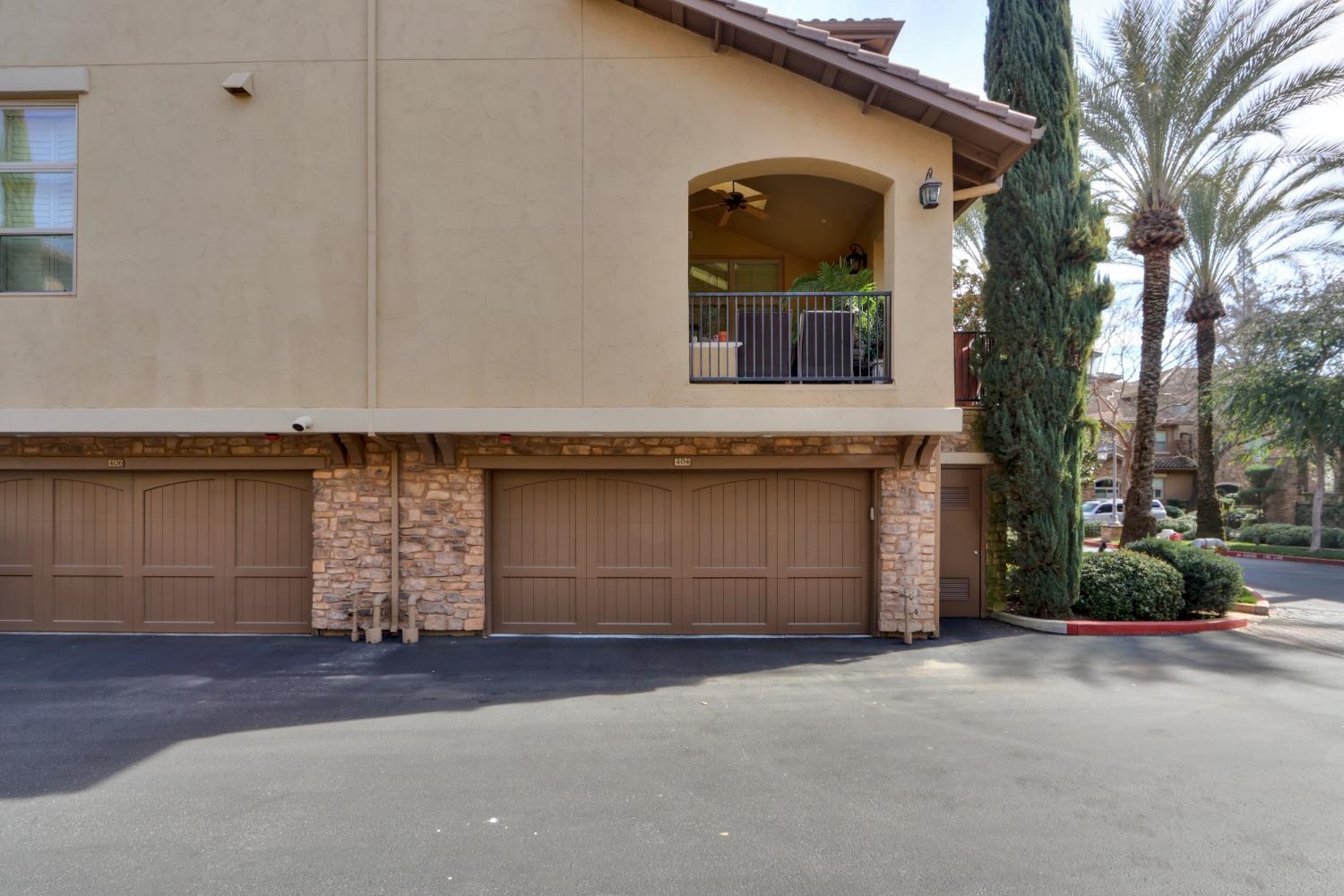 Detail Gallery Image 23 of 29 For 2430 Pavilions Place Ln #404,  Sacramento,  CA 95825 - 4 Beds | 3/1 Baths