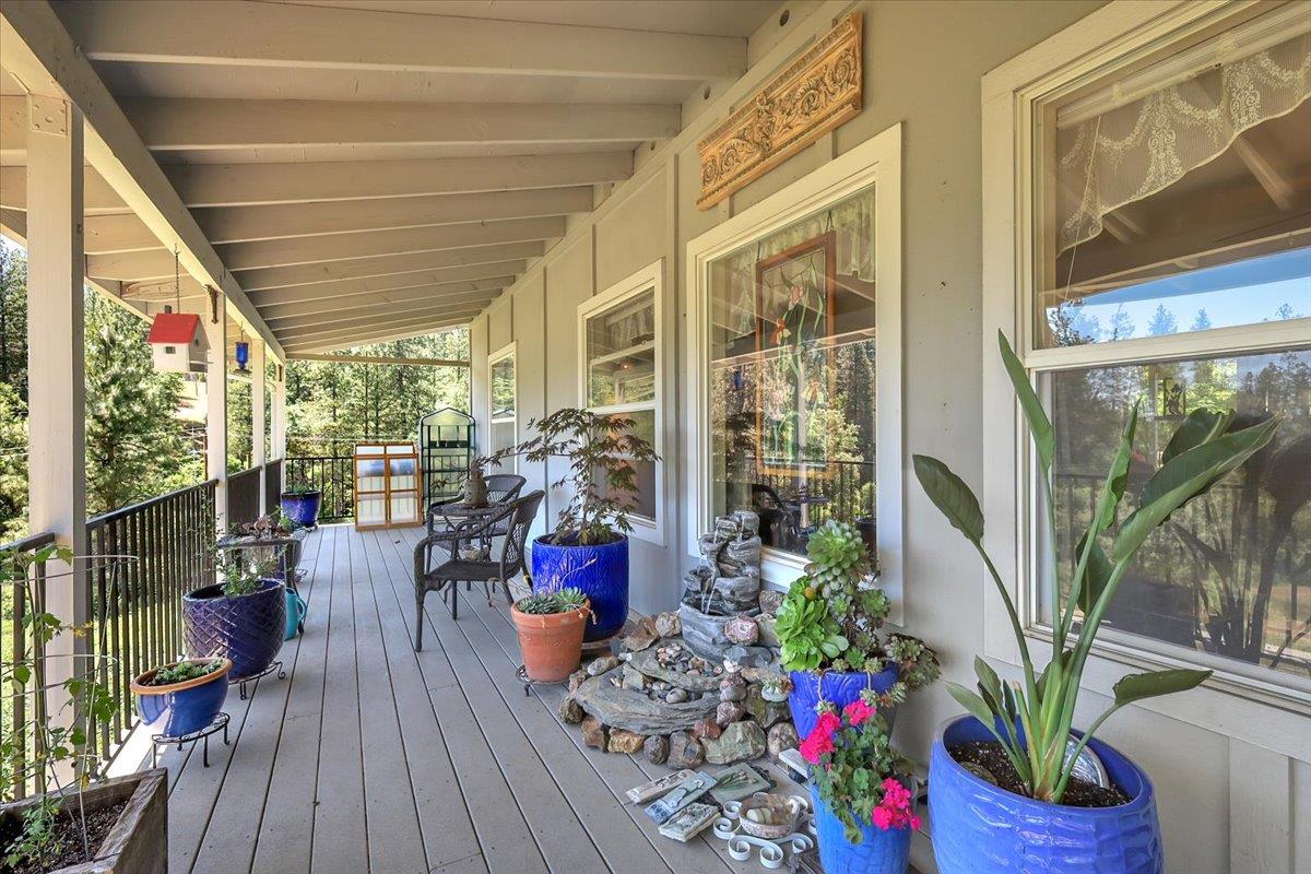 Rogue House Place, Grass Valley, California image 4
