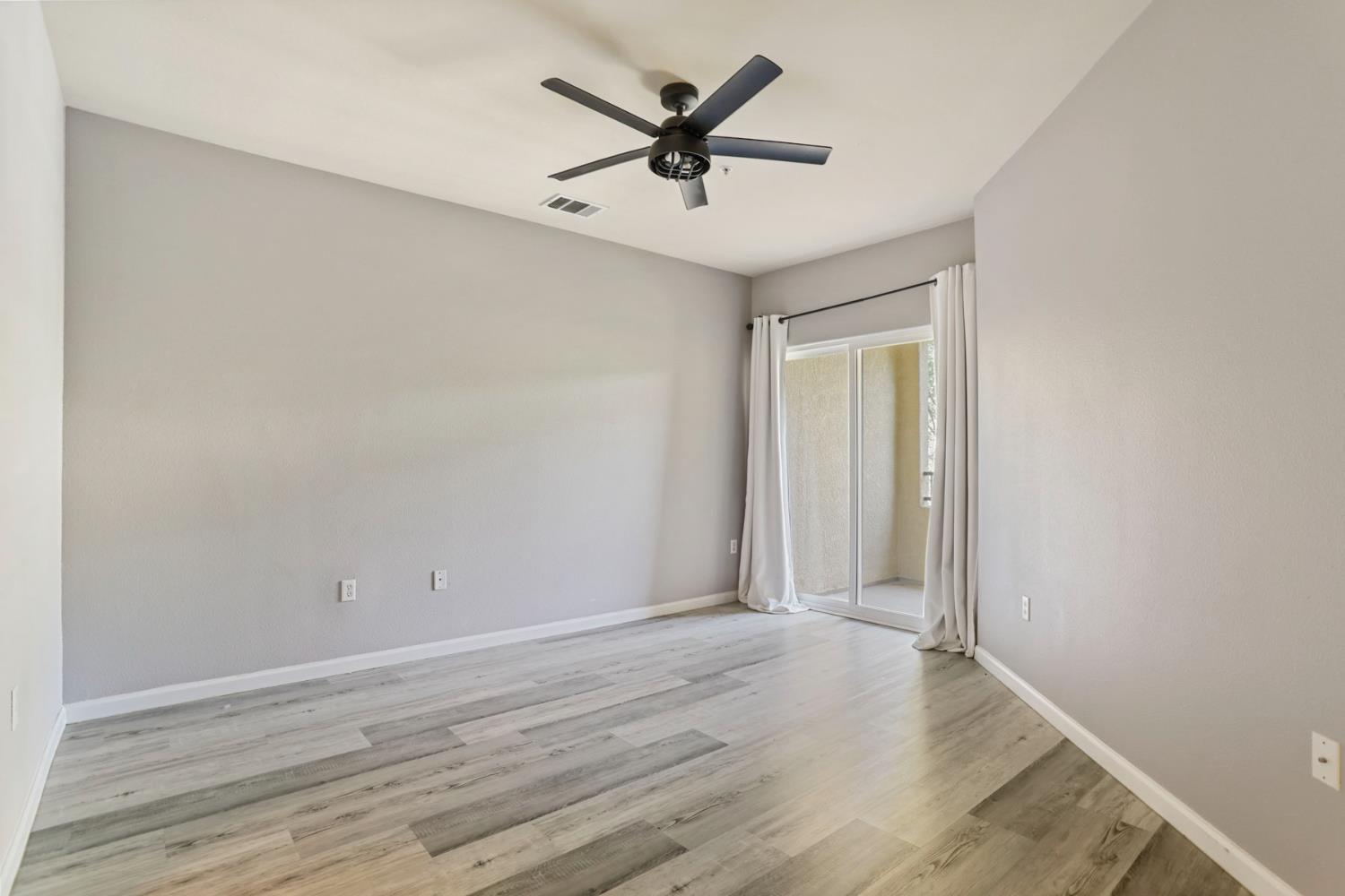 Detail Gallery Image 29 of 42 For 2487 Torino, West Sacramento,  CA 95619 - 2 Beds | 2 Baths