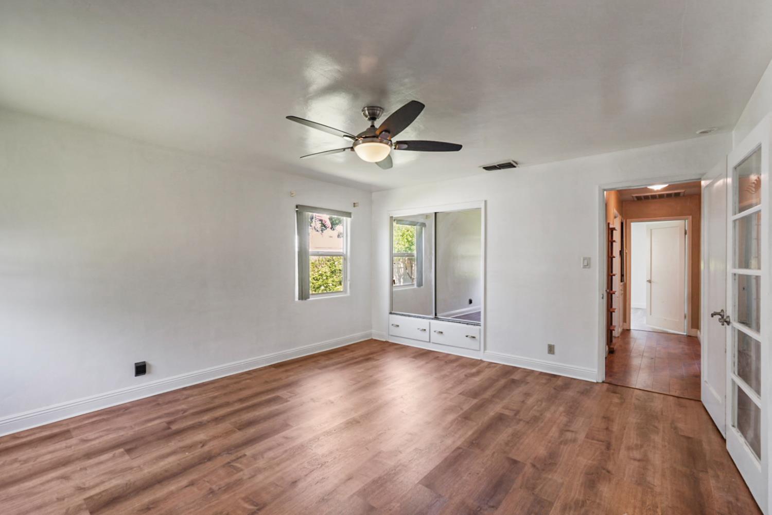 Detail Gallery Image 11 of 51 For 1721 Grimes Ave, Modesto,  CA 95358 - 3 Beds | 2 Baths