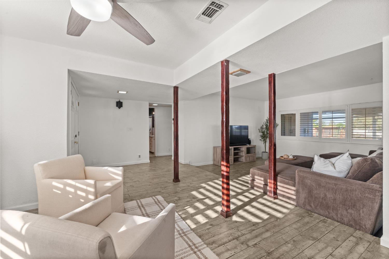 Detail Gallery Image 12 of 64 For 8643 El Verano Ave, Elverta,  CA 95626 - 3 Beds | 2 Baths