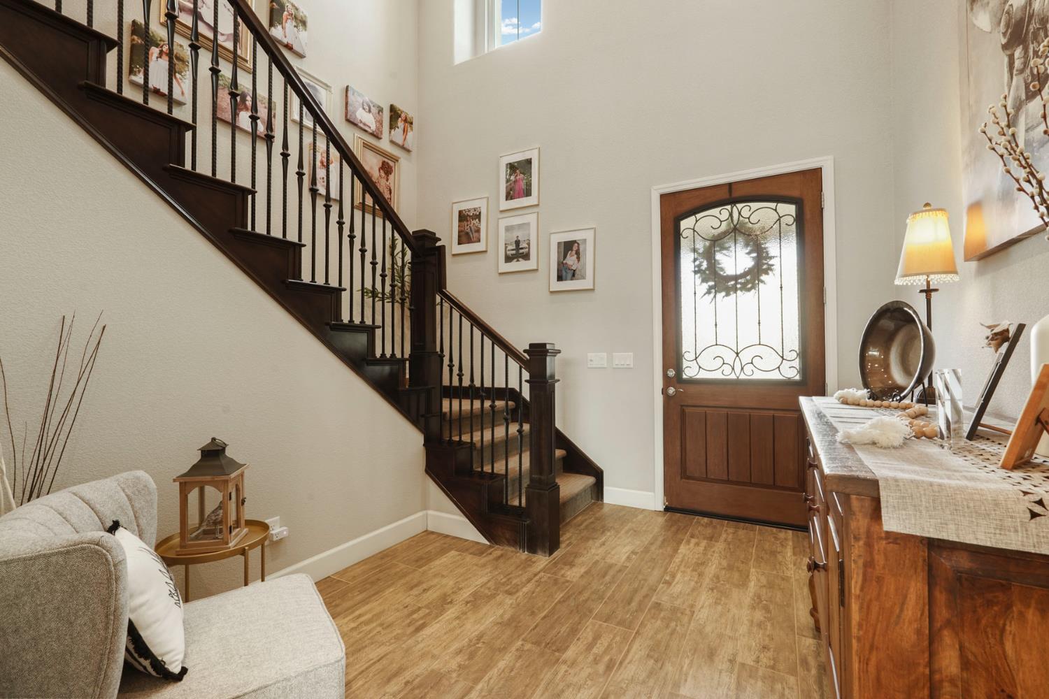 Detail Gallery Image 32 of 75 For 3021 Belmont Dr, Lodi,  CA 95242 - 5 Beds | 3/1 Baths