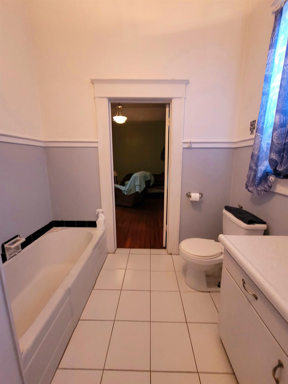 Detail Gallery Image 12 of 23 For 1948 K St, Merced,  CA 95340 - 3 Beds | 2 Baths