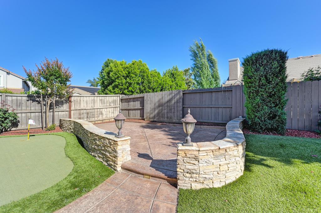 Detail Gallery Image 41 of 52 For 11886 Fire Agate Way, Rancho Cordova,  CA 95742 - 4 Beds | 3 Baths
