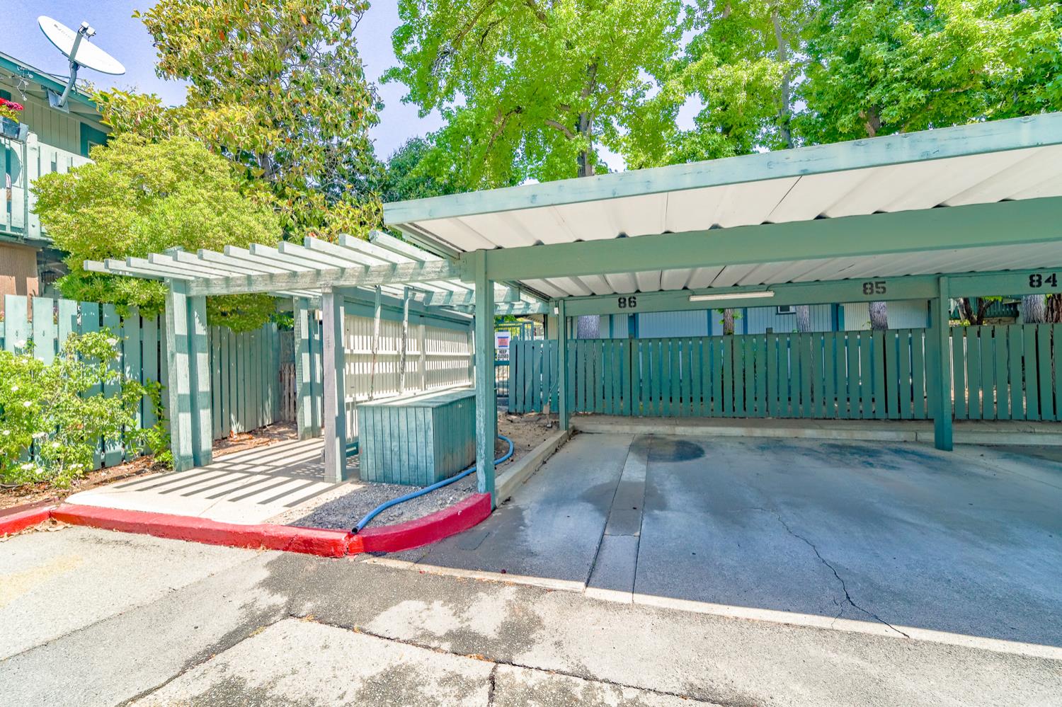 Detail Gallery Image 4 of 31 For 1036 Oak Grove Rd #86,  Concord,  CA 94518 - 1 Beds | 1 Baths