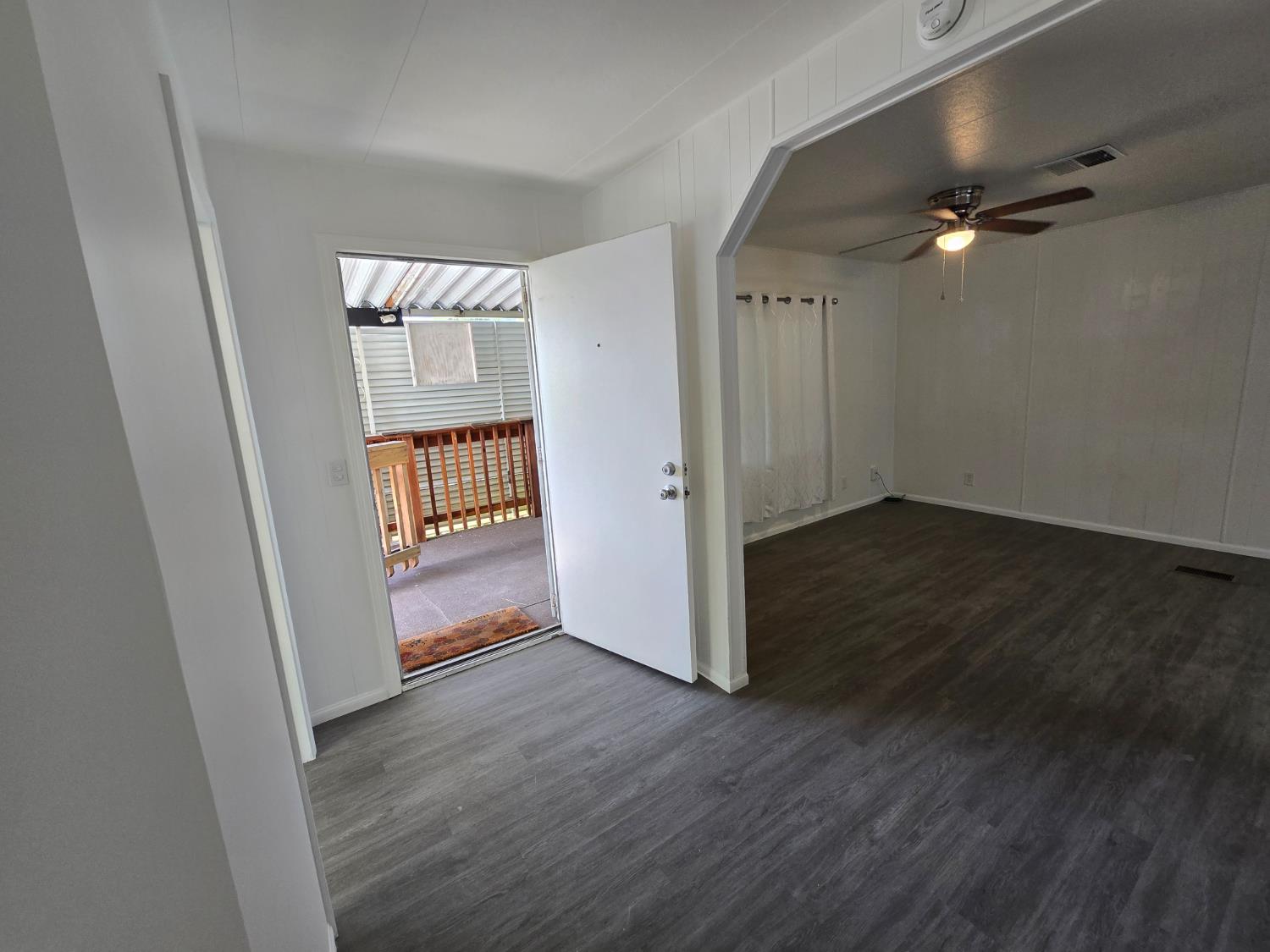 Detail Gallery Image 12 of 47 For 7425 Sylmar Ln 181, Sacramento,  CA 95842 - 3 Beds | 2 Baths
