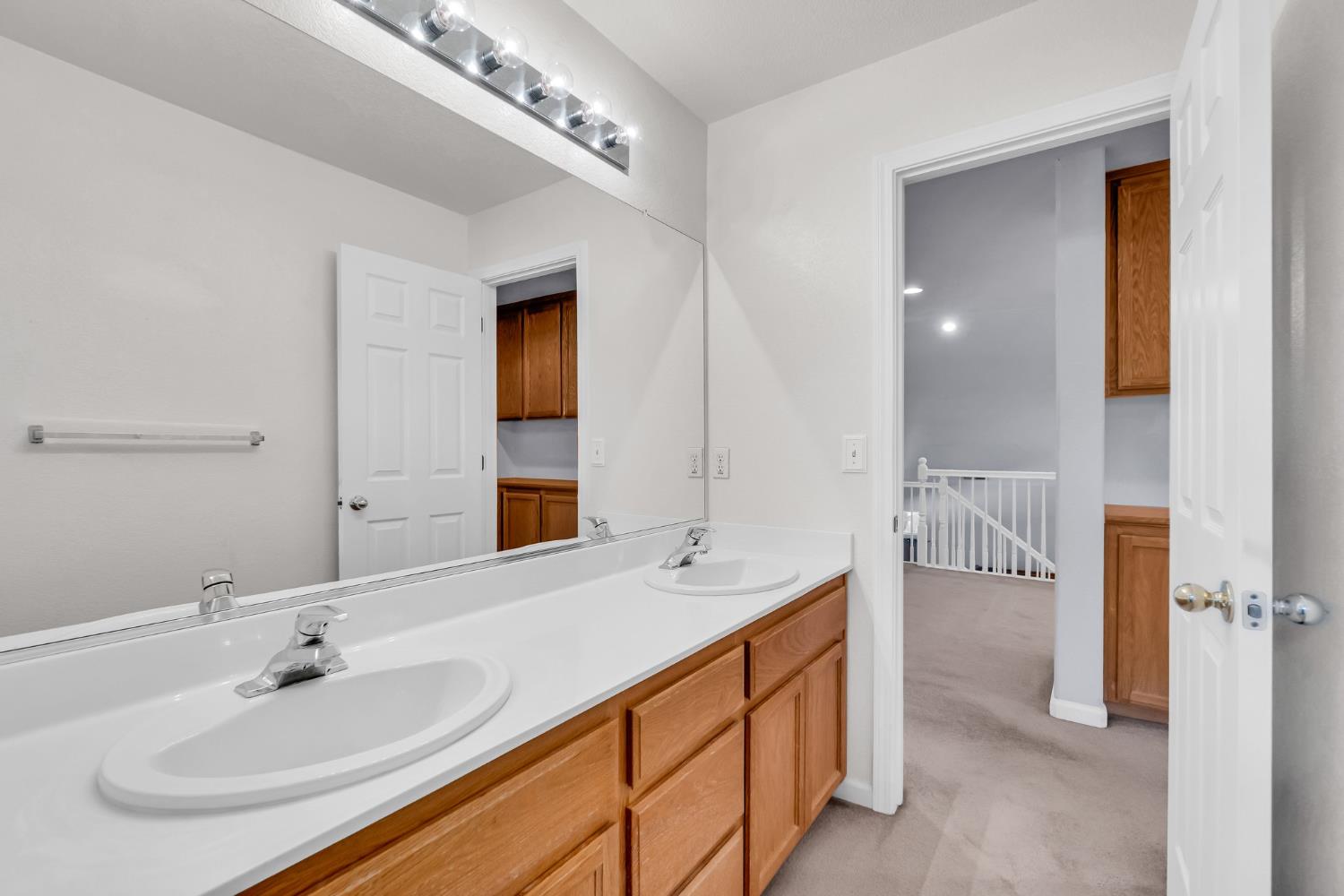 Detail Gallery Image 58 of 90 For 3309 Kittiwake Dr, Sacramento,  CA 95833 - 5 Beds | 3 Baths