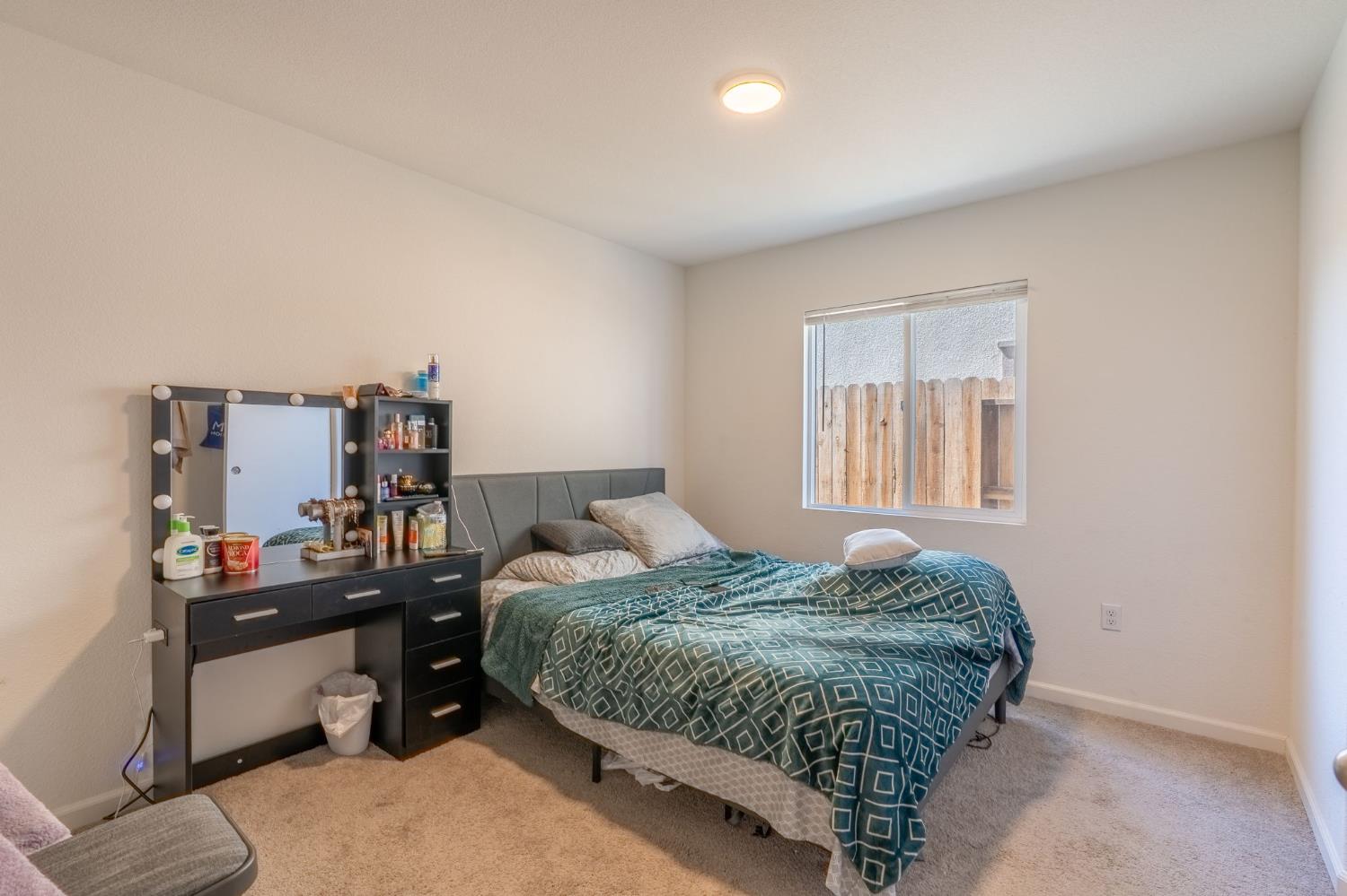Detail Gallery Image 27 of 32 For 6421 Maple Leaf Ln, Riverbank,  CA 95367 - 5 Beds | 3 Baths