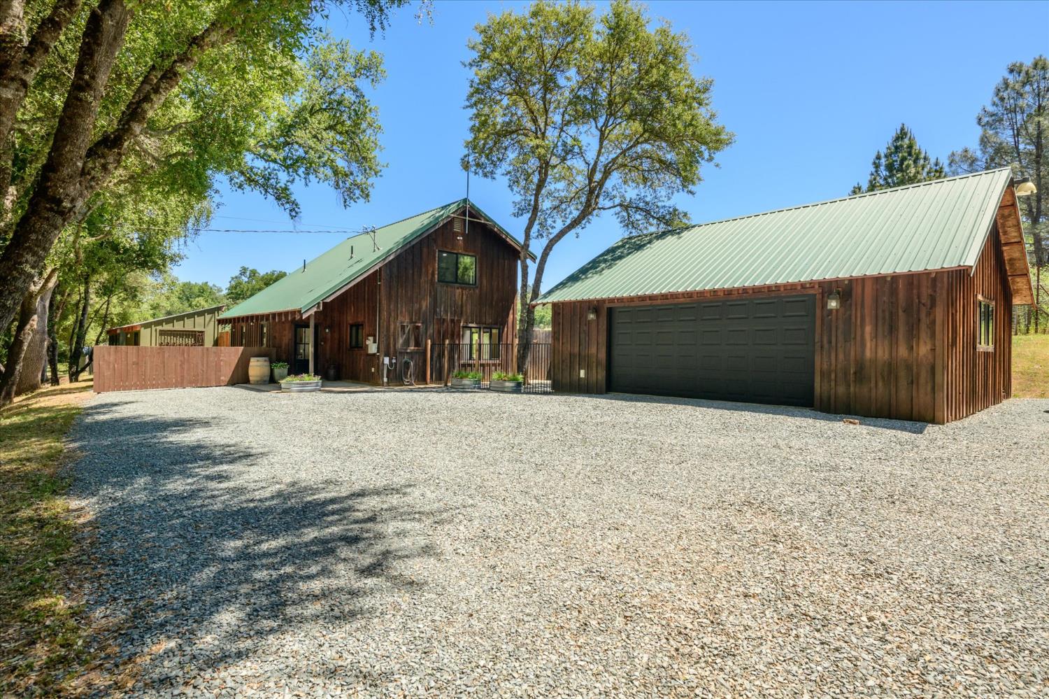 Detail Gallery Image 1 of 57 For 13885 Wilma Ct, Fiddletown,  CA 95629 - 2 Beds | 2 Baths