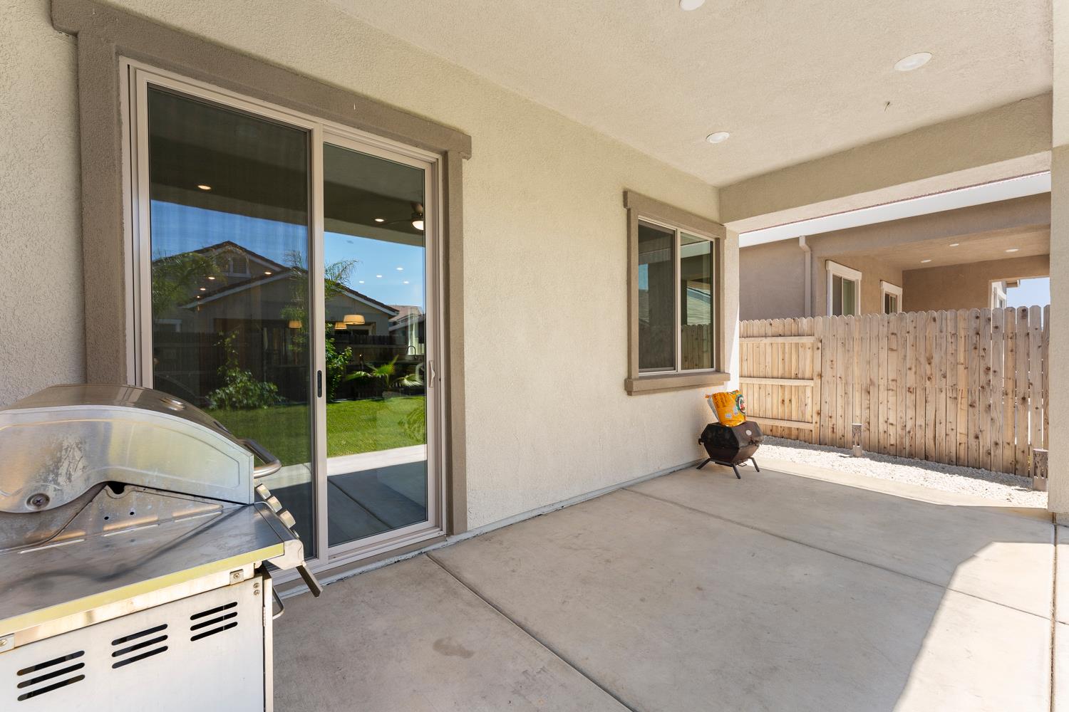Detail Gallery Image 45 of 56 For 7049 Lakehaven Dr, Roseville,  CA 95747 - 3 Beds | 3 Baths