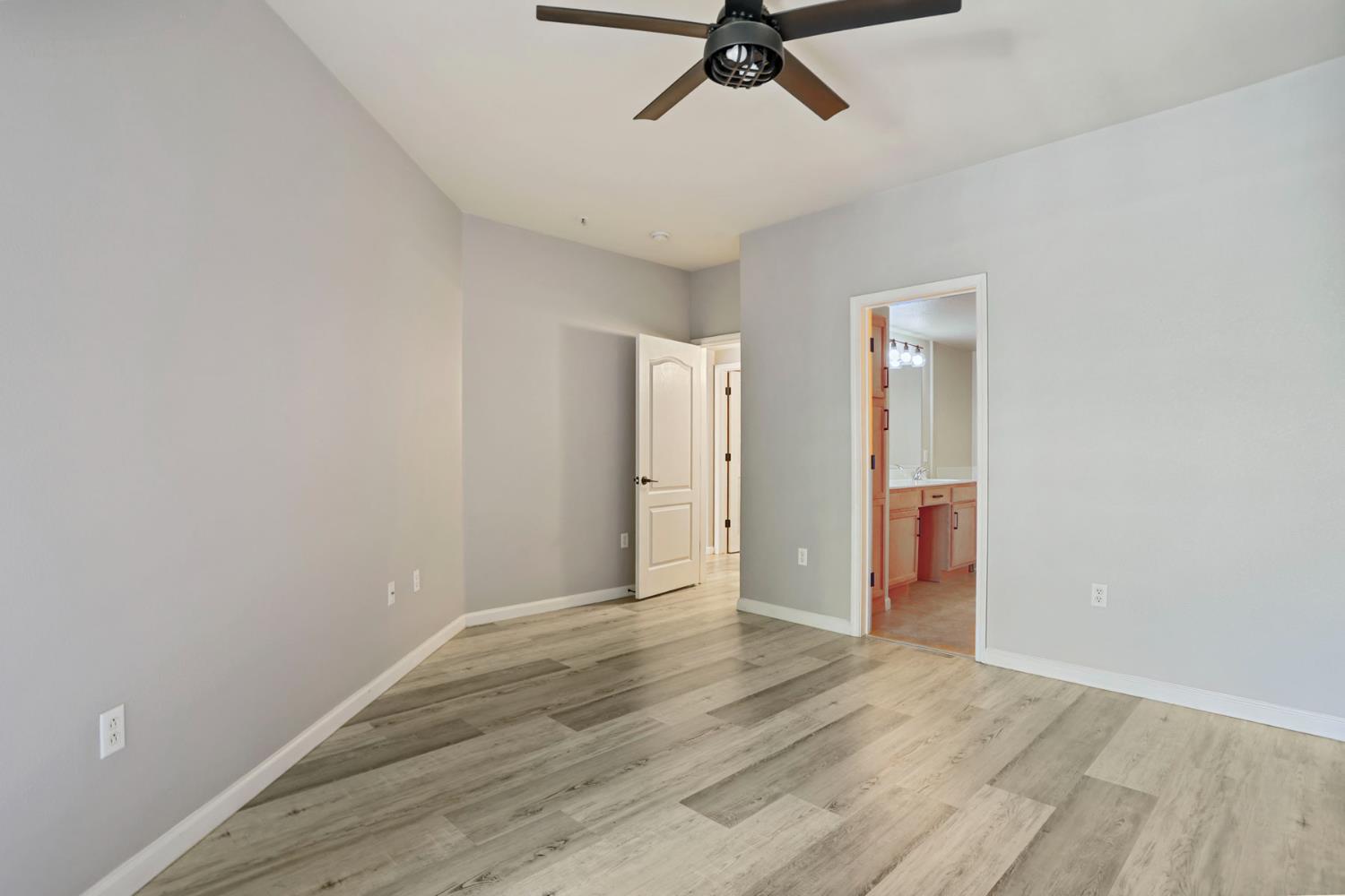 Detail Gallery Image 31 of 42 For 2487 Torino, West Sacramento,  CA 95619 - 2 Beds | 2 Baths