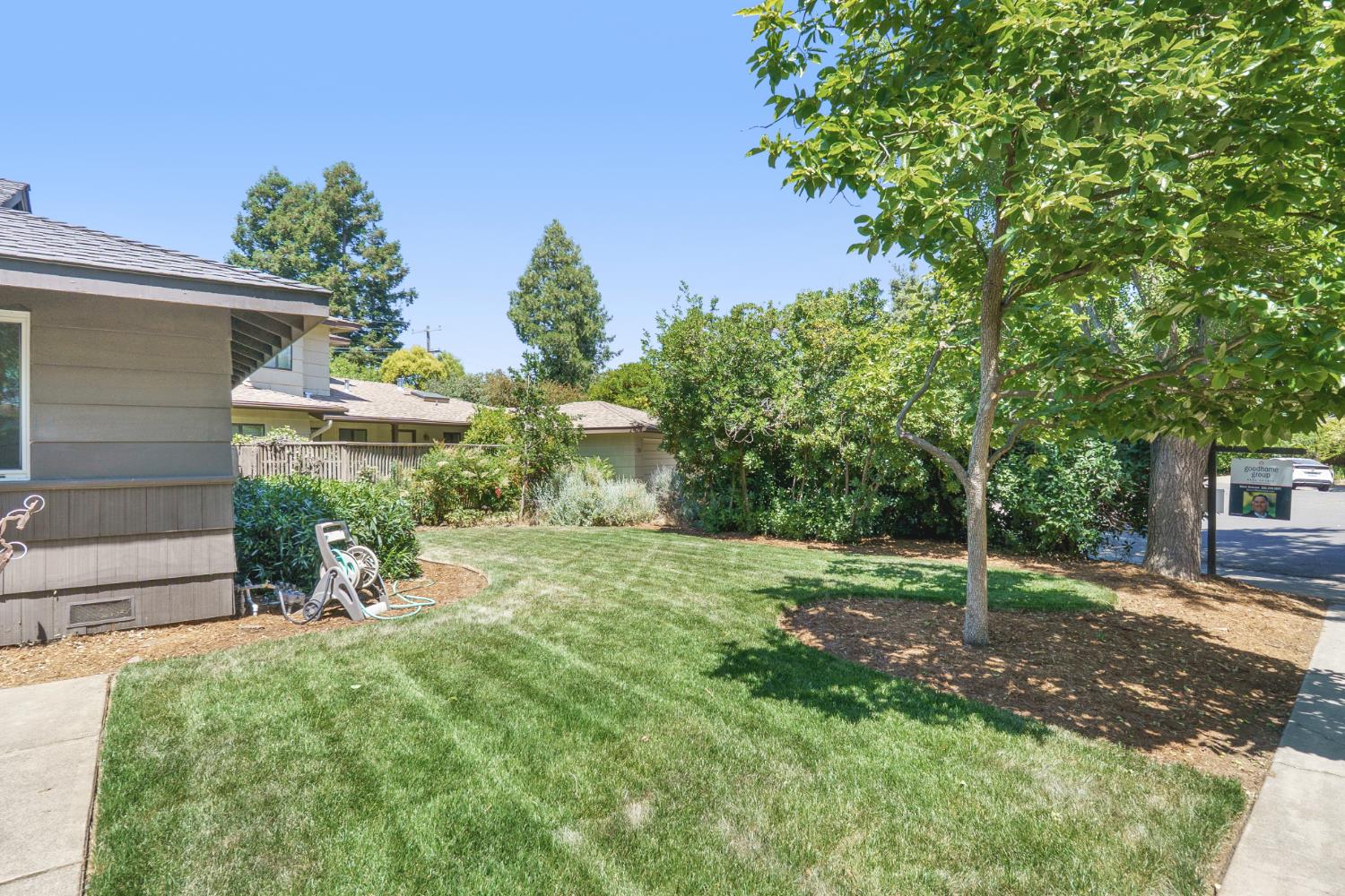 Stanford Place, Davis, California image 3