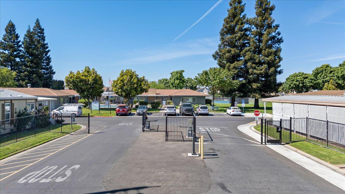 Detail Gallery Image 43 of 55 For 121 Ketch, Modesto,  CA 95356 - 2 Beds | 2 Baths