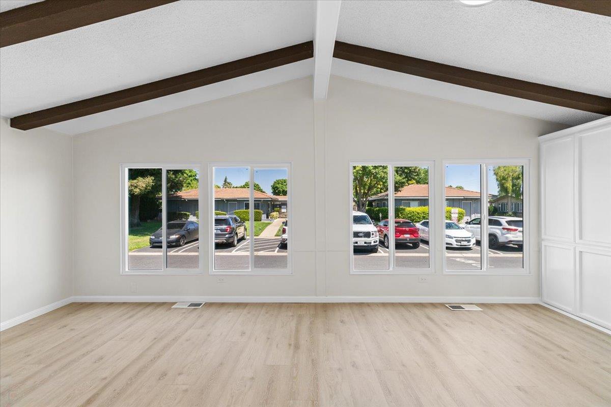 Detail Gallery Image 10 of 55 For 121 Ketch, Modesto,  CA 95356 - 2 Beds | 2 Baths