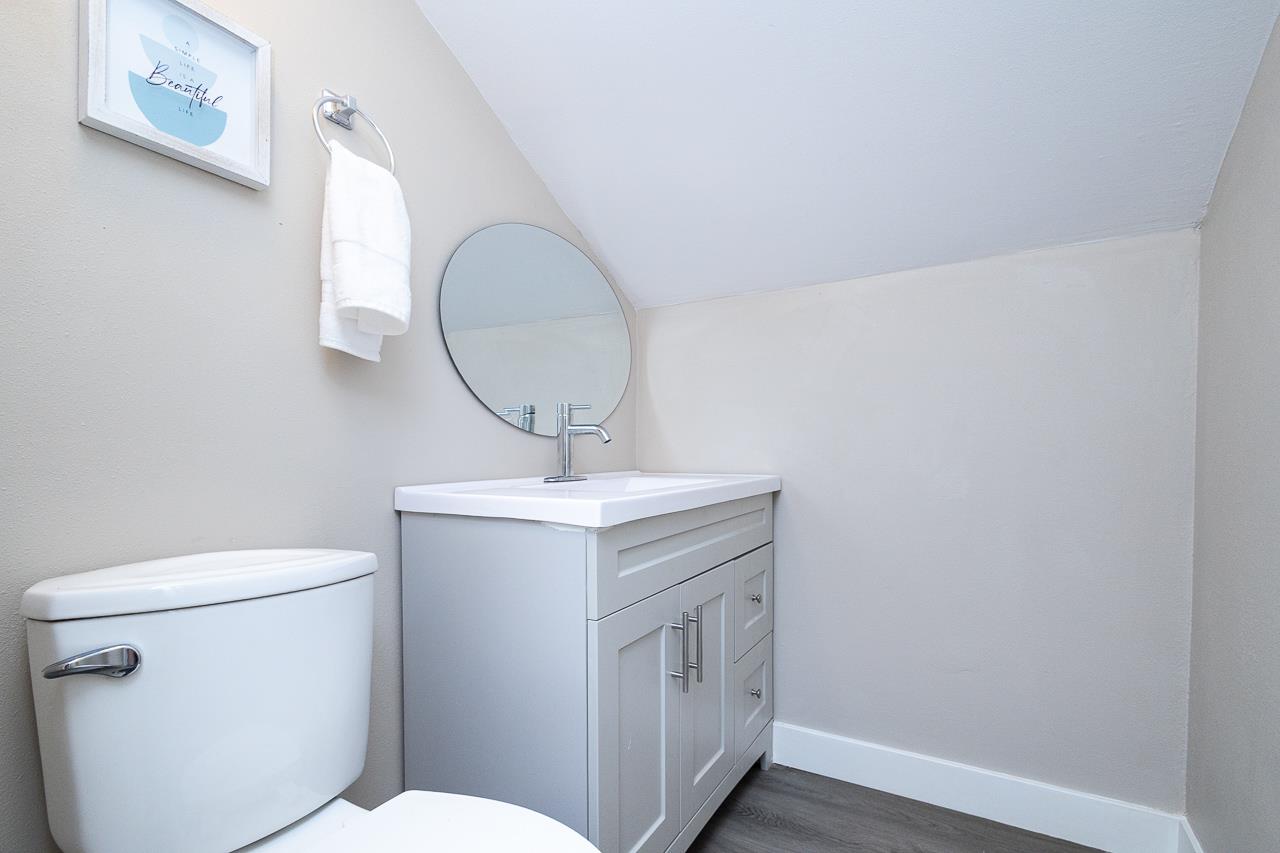 Detail Gallery Image 16 of 22 For 3018 42nd St, Sacramento,  CA 95817 - 2 Beds | 1/1 Baths
