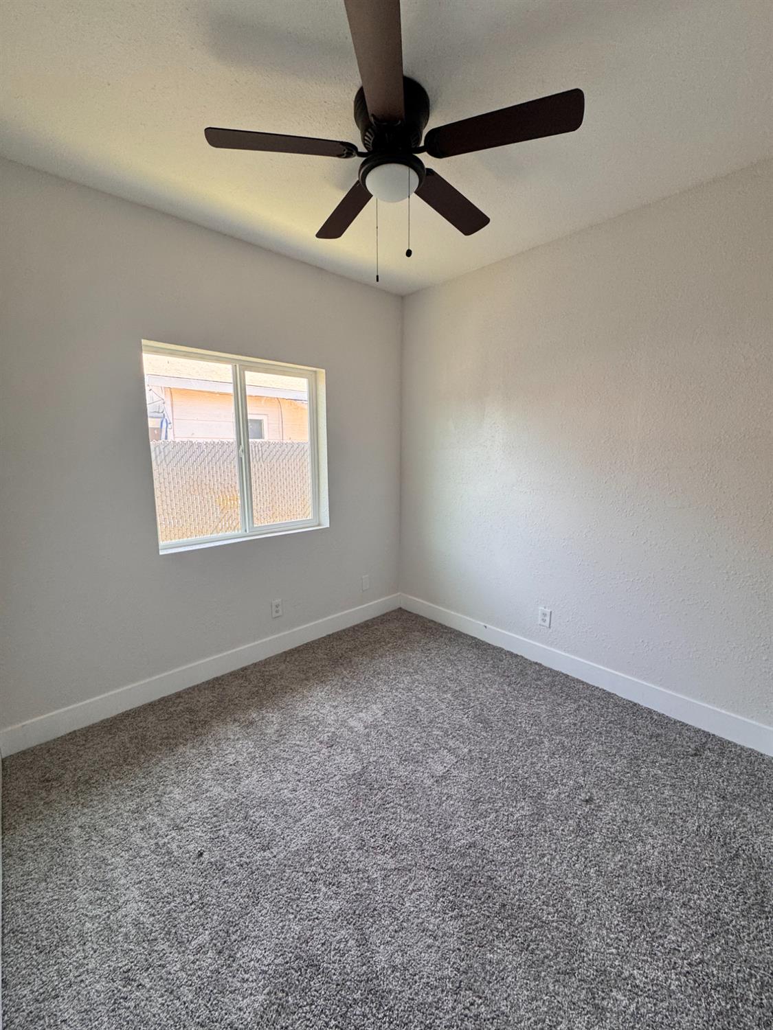 Detail Gallery Image 12 of 21 For 2374 Birch St, Live Oak,  CA 95953 - 3 Beds | 2 Baths