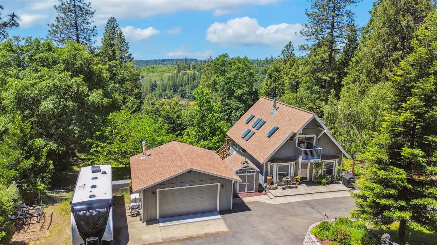 Detail Gallery Image 6 of 72 For 6003 Dolly Varden Ln, Pollock Pines,  CA 95726 - 3 Beds | 2 Baths
