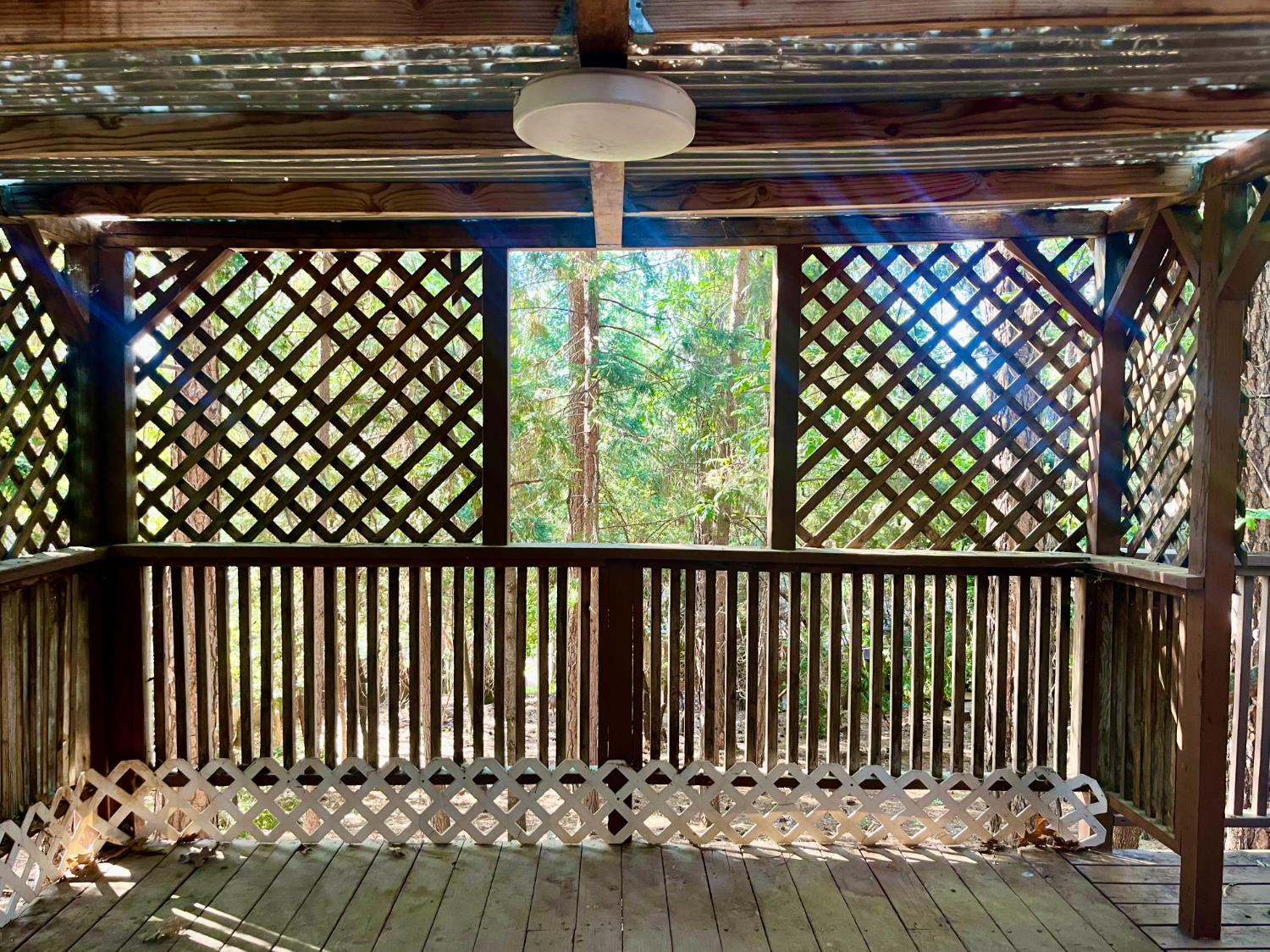 Detail Gallery Image 17 of 21 For 11777 Hanley Dr, Grass Valley,  CA 95949 - 3 Beds | 2/1 Baths