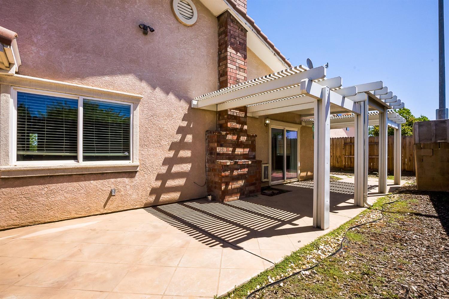 Detail Gallery Image 27 of 33 For 3461 Birch Tree Way, Sacramento,  CA 95826 - 4 Beds | 2 Baths