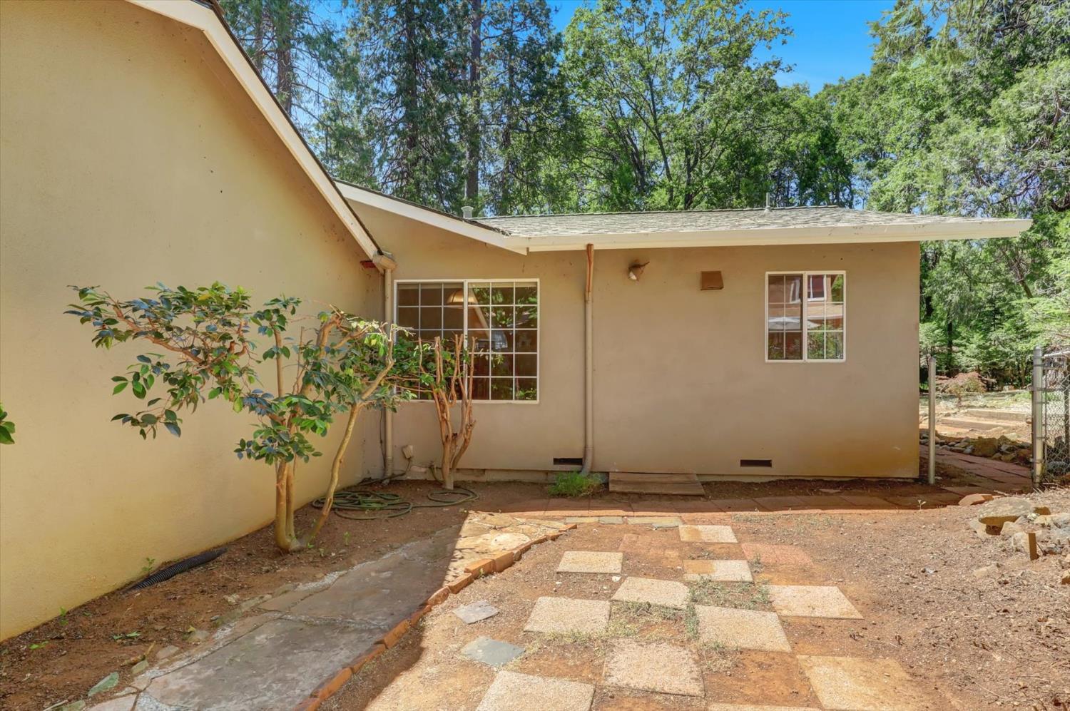 Detail Gallery Image 65 of 69 For 12742 Butterfly Dr, Nevada City,  CA 95959 - 2 Beds | 2 Baths