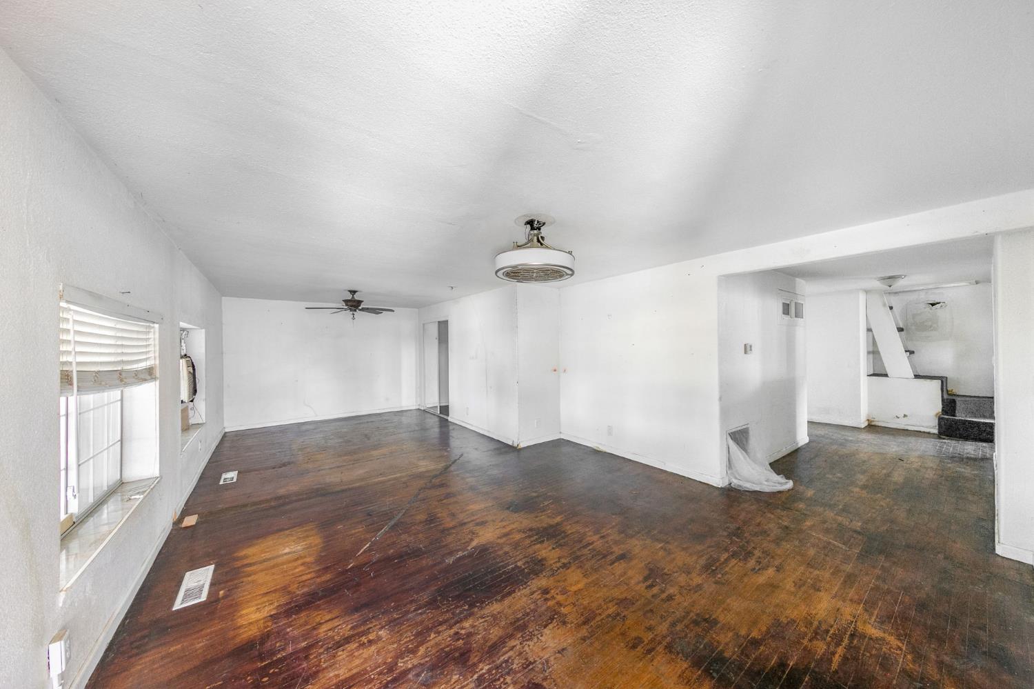 Detail Gallery Image 14 of 48 For 8691 E Stockton Blvd, Elk Grove,  CA 95624 - 3 Beds | 2 Baths